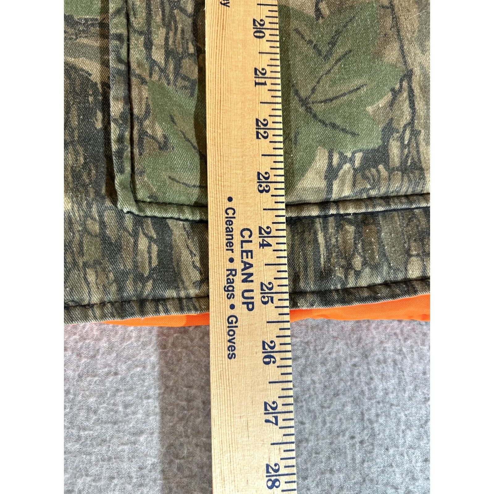 Vintage VINTAGE Winchester Conceal Reversible Hunting Vest Men 2XL Camouflage Zip Pockets Quilted Insulated Polyester Outdoor Fall Mens Size US XXL / EU 58 / 5 - 7 Thumbnail