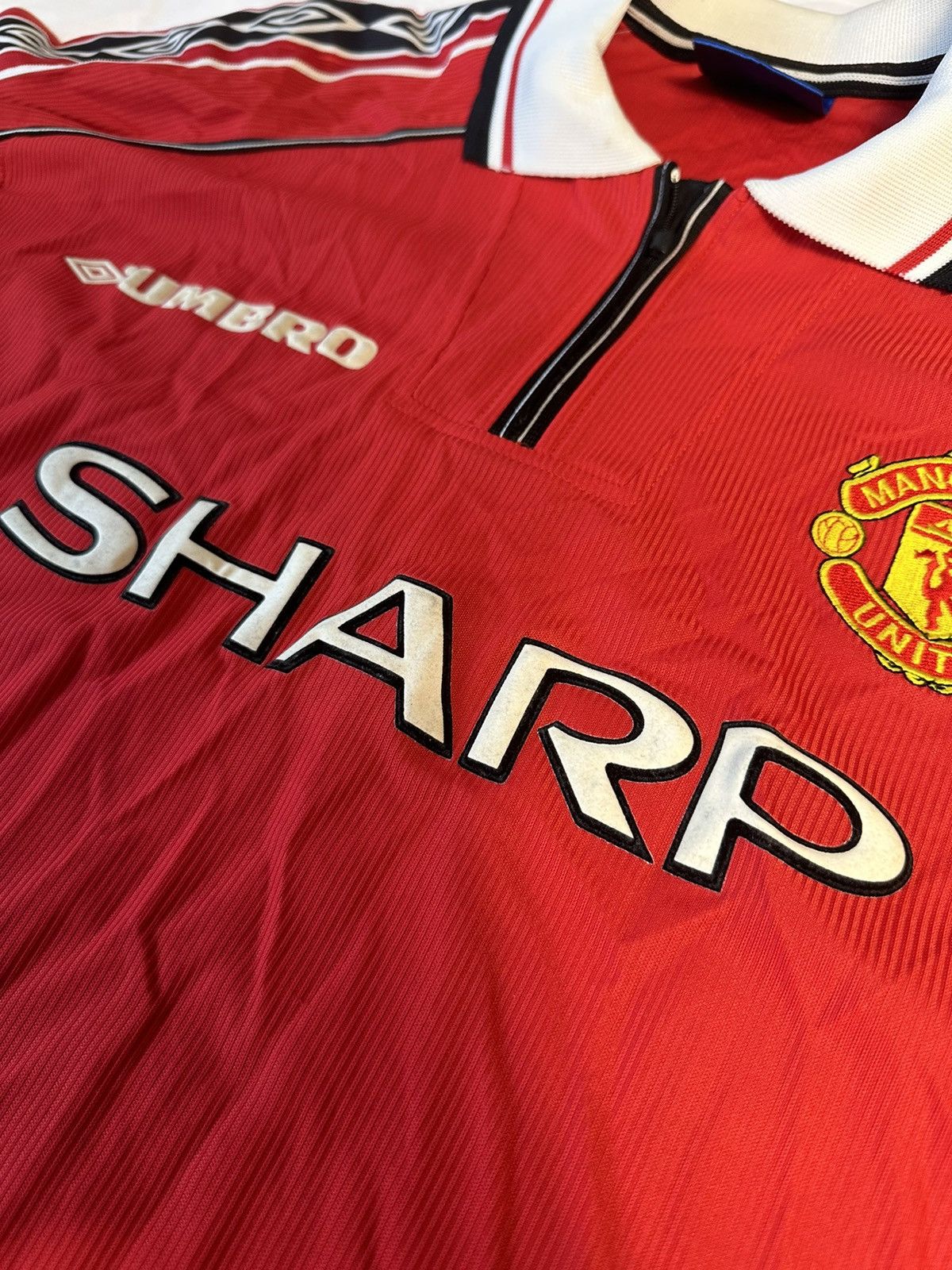 Umbro VERY RARE Beckham Vintage Manchester United jersey 1998 home Size US M / EU 48-50 / 2 - 5 Thumbnail