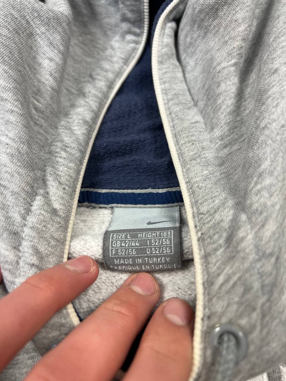 Nike Vintage Nike Athletic Y2K Sweatshirt Big Logo Size US L / EU 52-54 / 3 - 8 Thumbnail