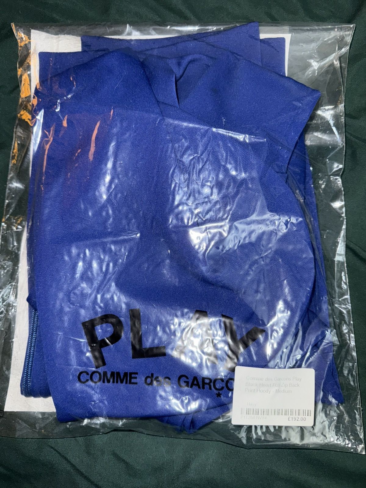 Comme des Garcons PLAY Comme des Garçons PLAY Heart Hoodie Blue and Black Size M Size US M / EU 48-50 / 2 - 14 Thumbnail