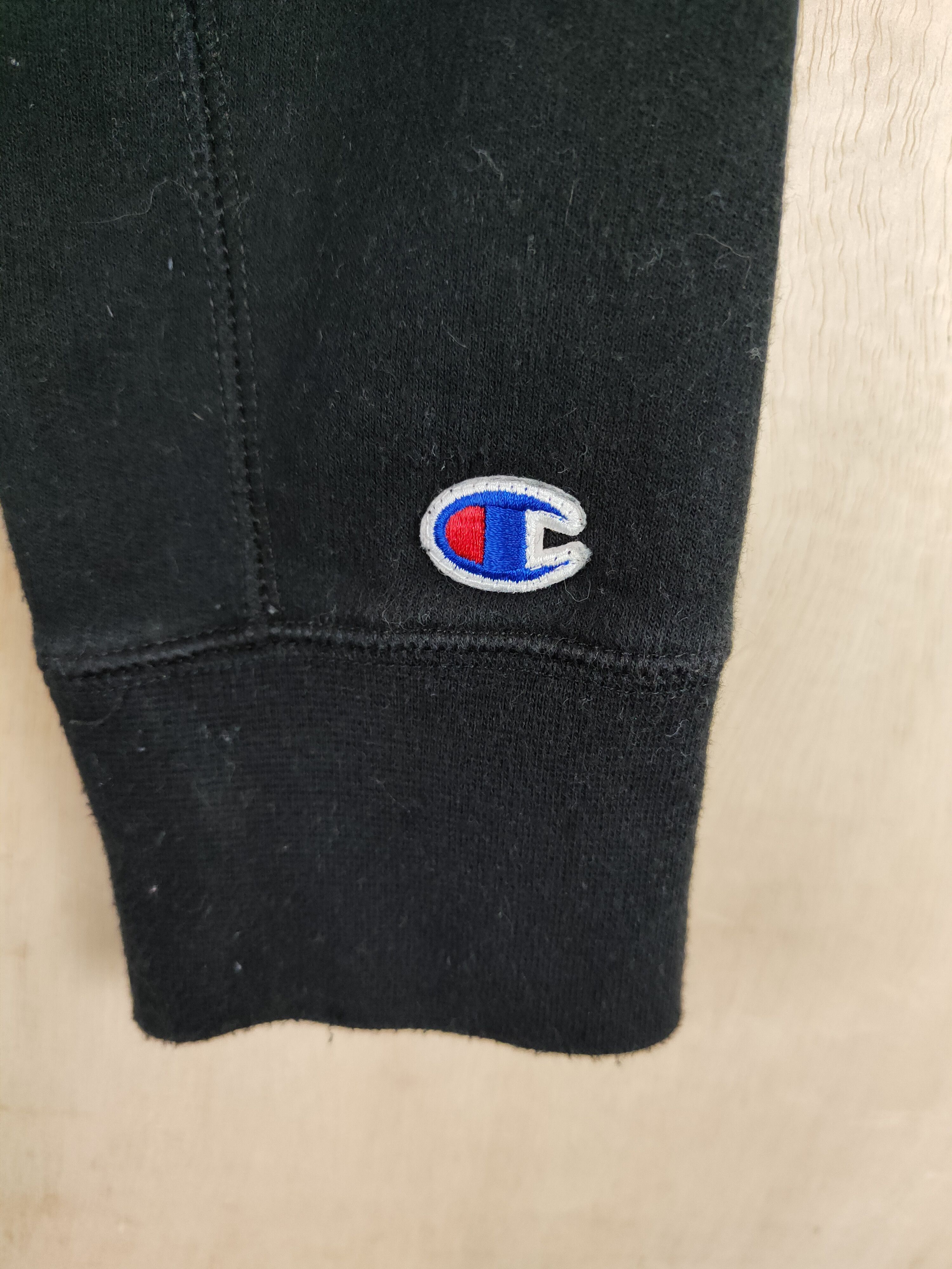 Champion × Japanese Brand × Vintage Champion Black Sweatshirts #S2641 Size US S / EU 44-46 / 1 - 6 Thumbnail