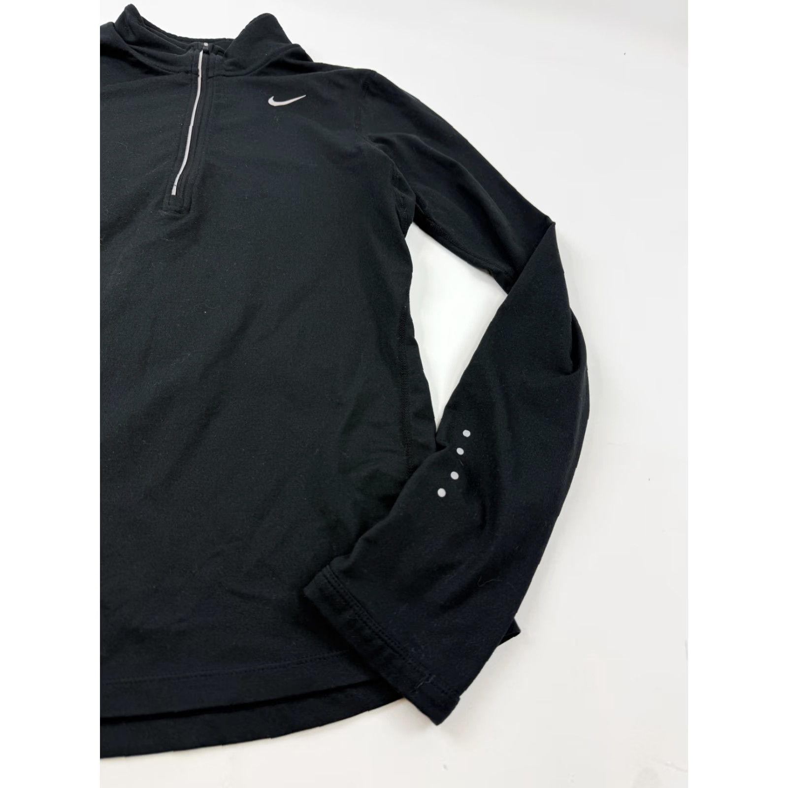 Nike Nike Shirt Womens XS Black Dri-Fit 1/4 Zip Running Pullover Size XS / US 0-2 / IT 36-38 - 3 Thumbnail