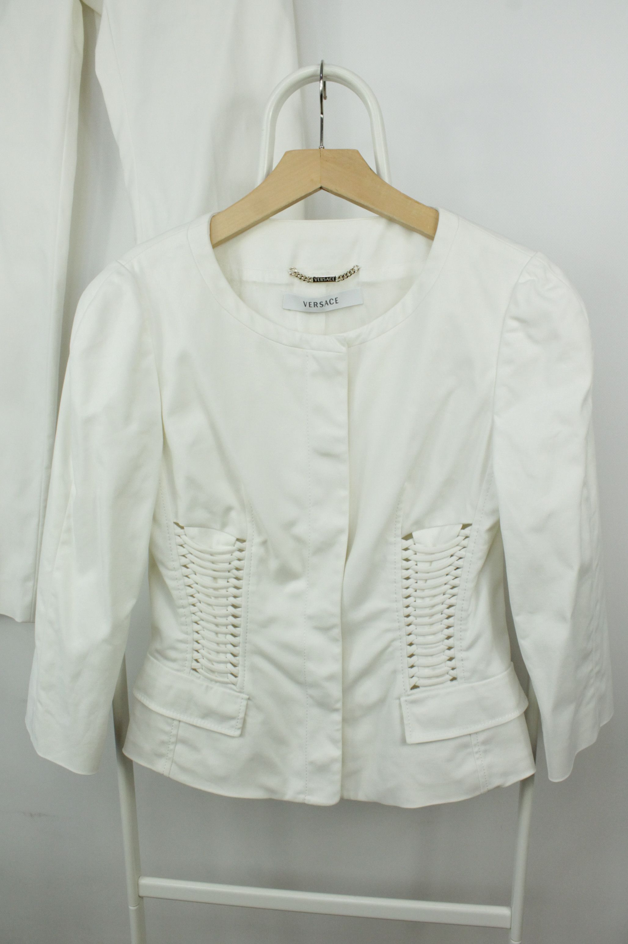 Versace Gianni Versace White Stretch Cotton Tailored Pants Suit Wmns Size XS / US 0-2 / IT 36-38 - 2 Thumbnail