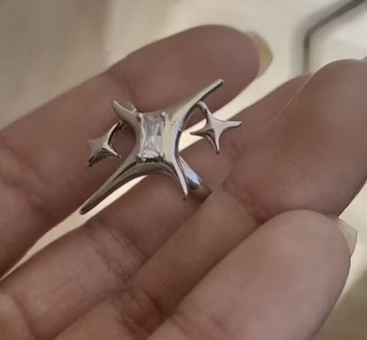 Jewelry Abstract Star Adjustable Ring Size ONE SIZE - 2 Thumbnail