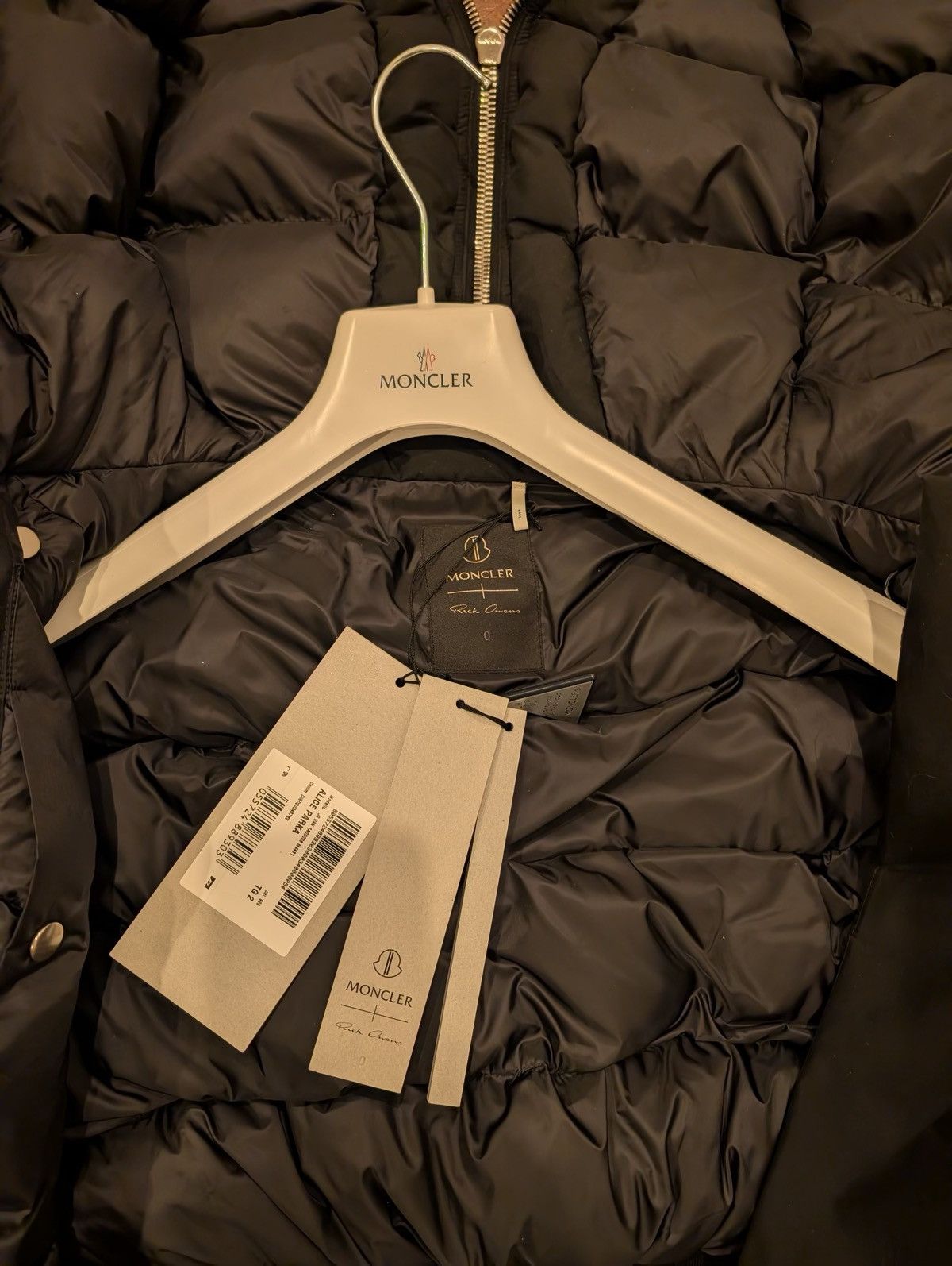 Moncler × Rick Owens MONCLER + RICK OWENS ALICE HOODED SHORT DOWN JACKET Size US M / EU 48-50 / 2 - 6 Thumbnail
