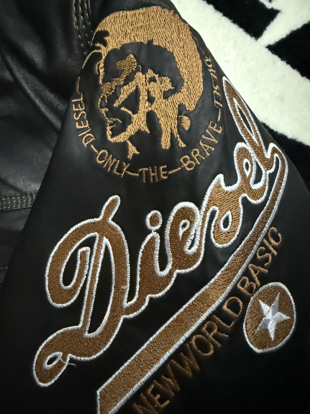 Vintage black leather jacket Diesel vintage Size US XXL / EU 58 / 5 - 4 Thumbnail