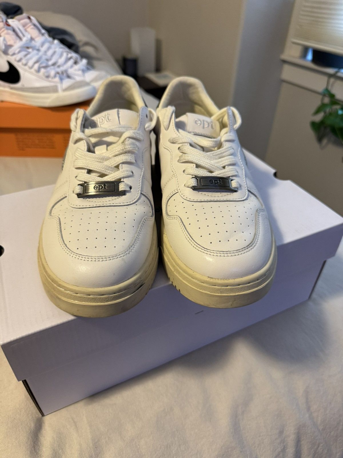 Other EPT COURT (WHITE/BLACK) Size US 8.5 / EU 41-42 - 4 Thumbnail