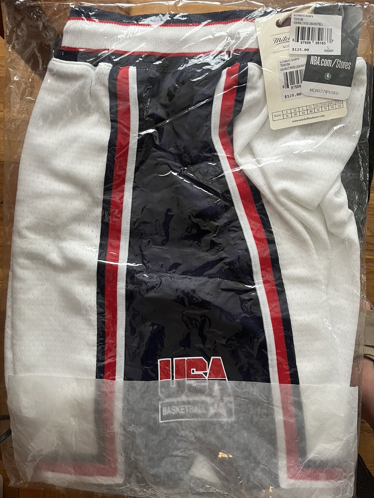 Mitchell & Ness Mitchell news dream team ‘92 authentic shorts white Size US 34 / EU 50 - 2 Thumbnail