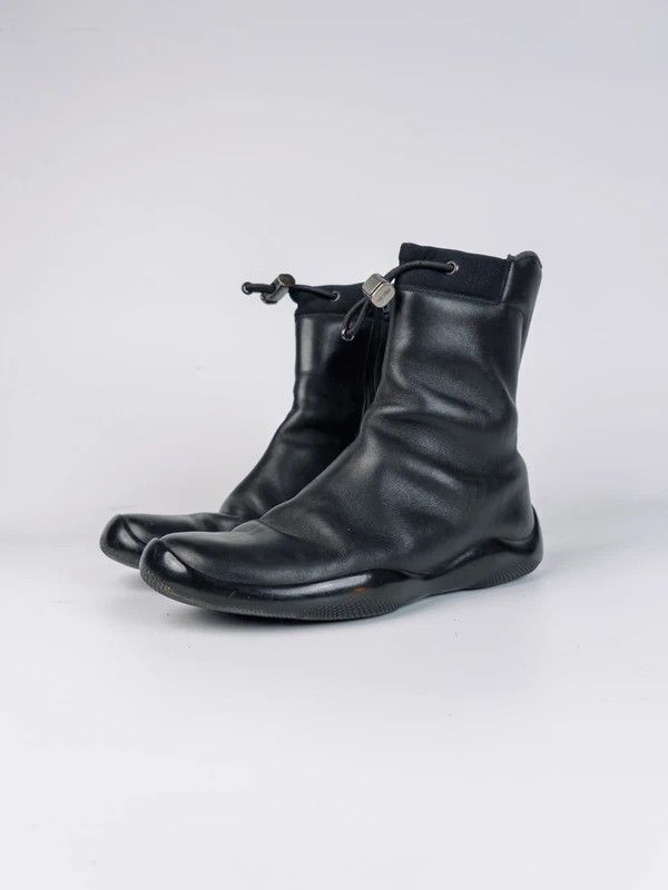 Prada 90s Prada Sport vibram sole black leather boots Vintage Size US 7 / IT 37 - 1 Thumbnail