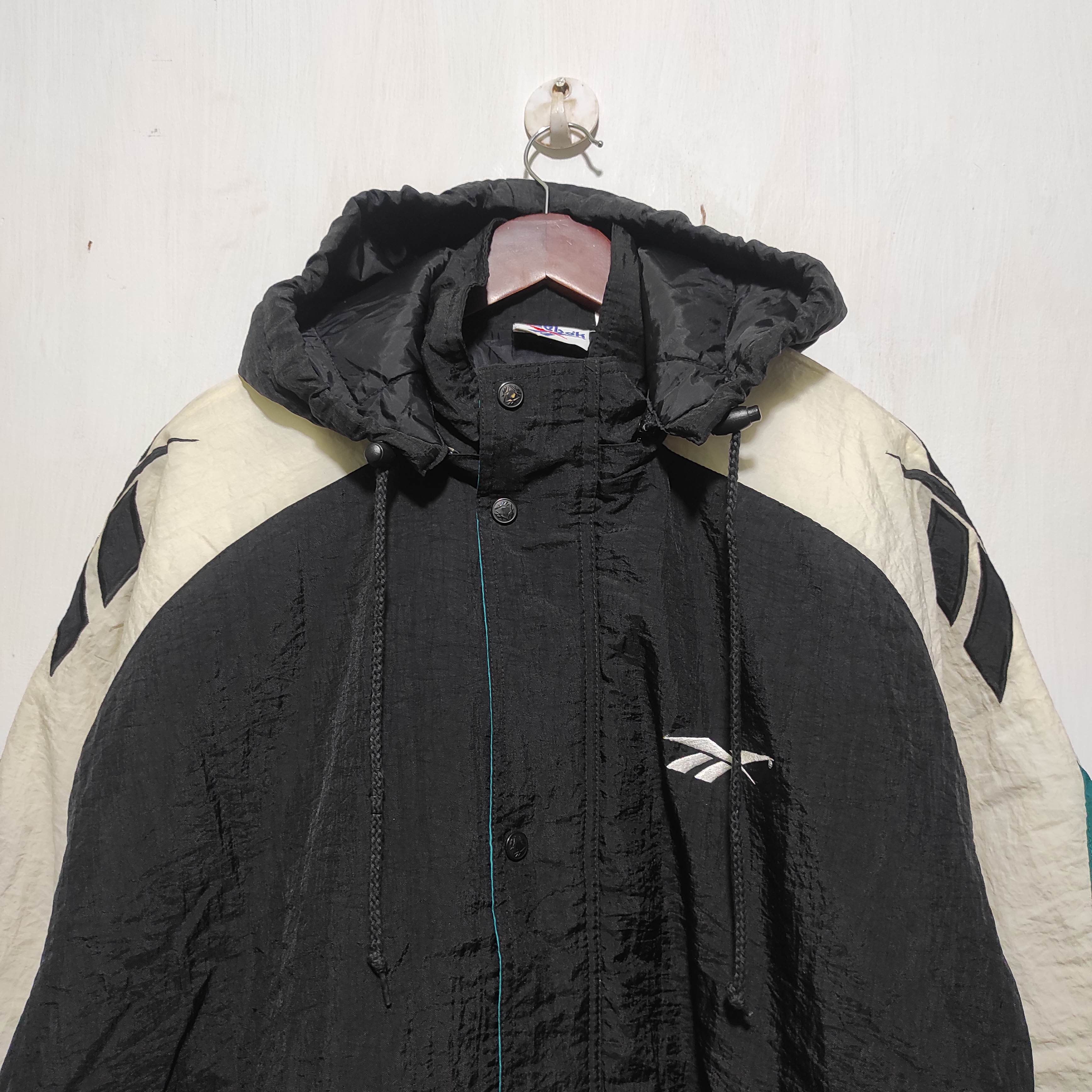 Reebok Vintage Reebok Puffer Windbreaker Jacket & Hat Cap Size US L / EU 52-54 / 3 - 4 Thumbnail