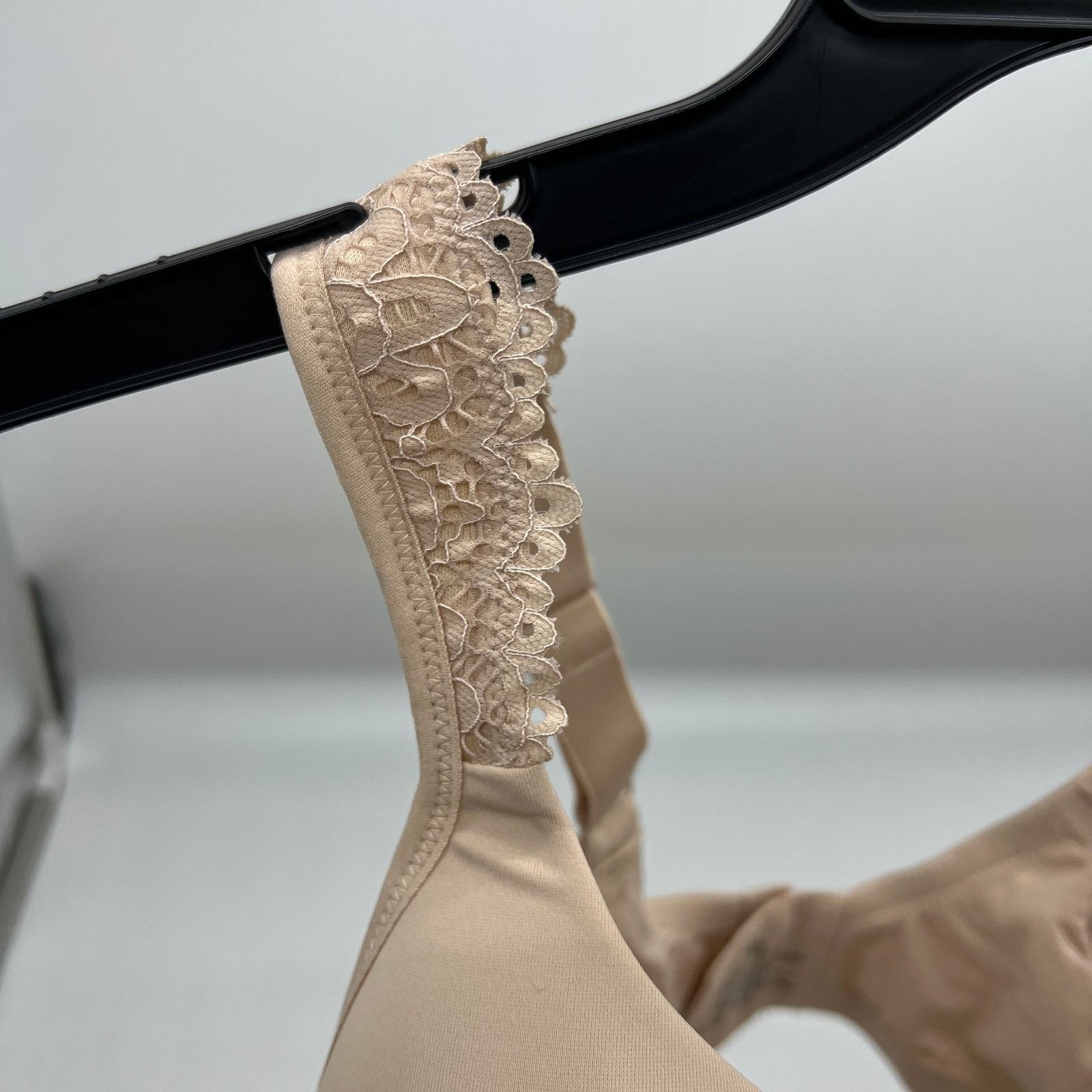Other Breezies Luxe Lace Wirefree T-Shirt Bra Sunbeige Size 38 DD Size XS / US 0-2 / IT 36-38 - 6 Thumbnail