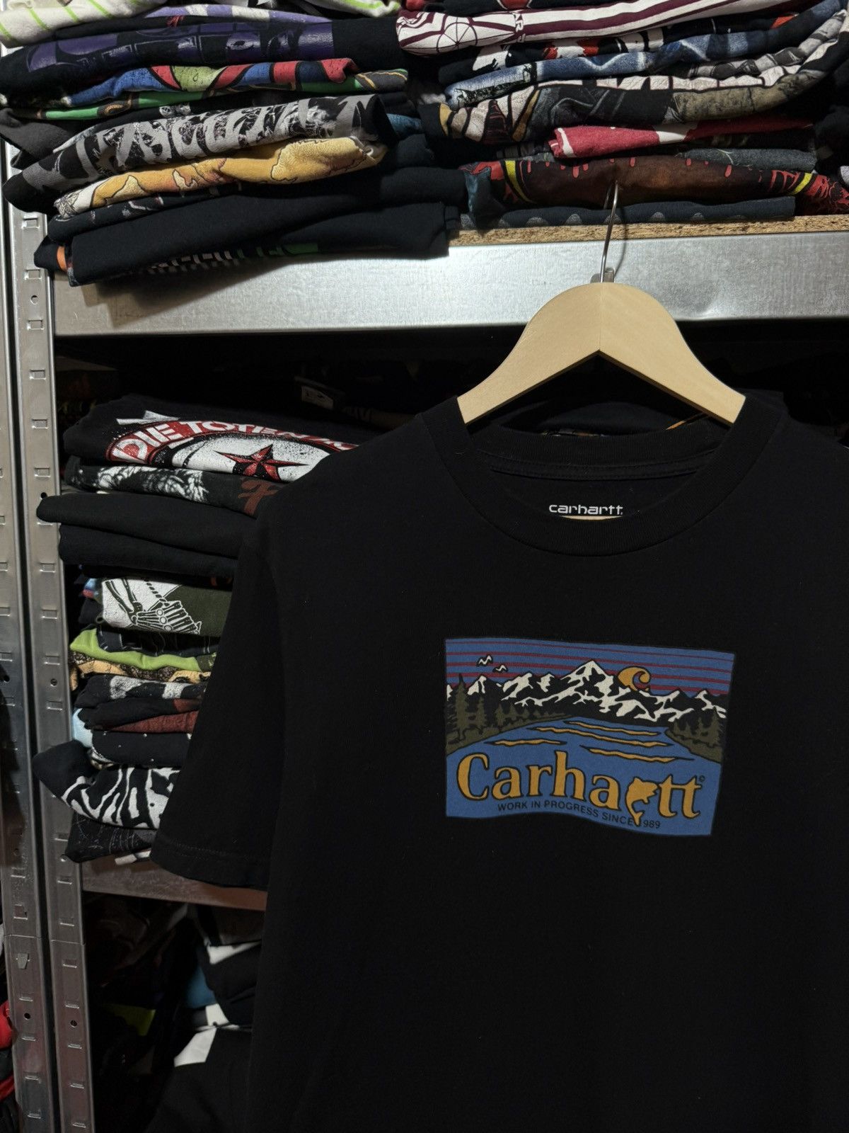 Carhartt Wip Rare Carhartt WIP Mounts Shark Logo Outdoor T-Shirt Y2K Hype Size US M / EU 48-50 / 2 - 3 Thumbnail