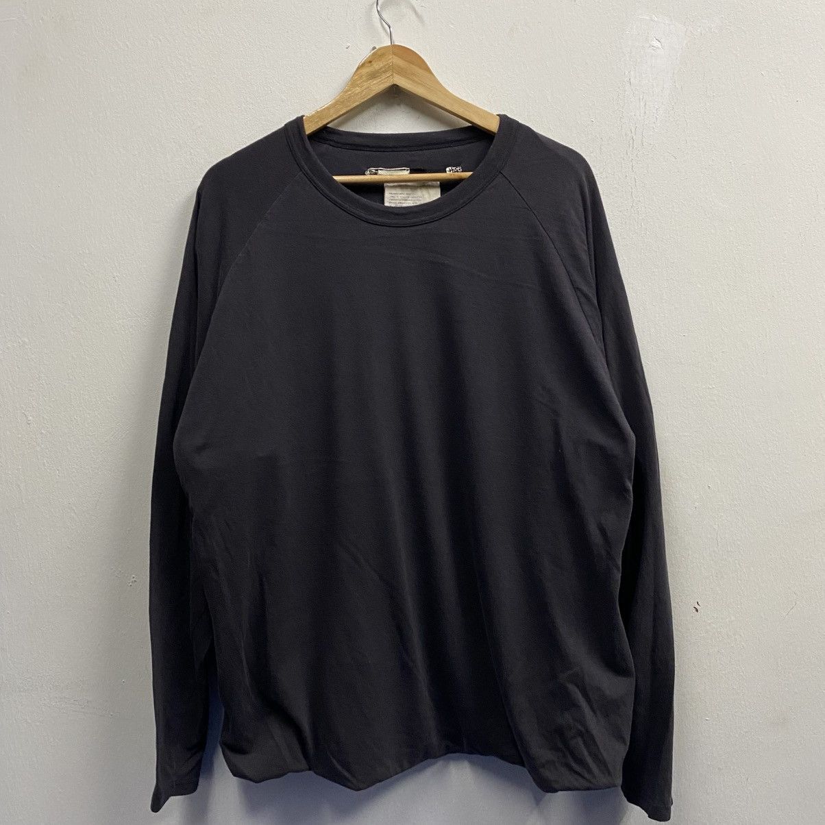 Japanese Brand Private Brand AG 🇯🇵 Vintage Y2K Long Sleeve Tee Shirt Size US XL / EU 56 / 4 - 1 Thumbnail