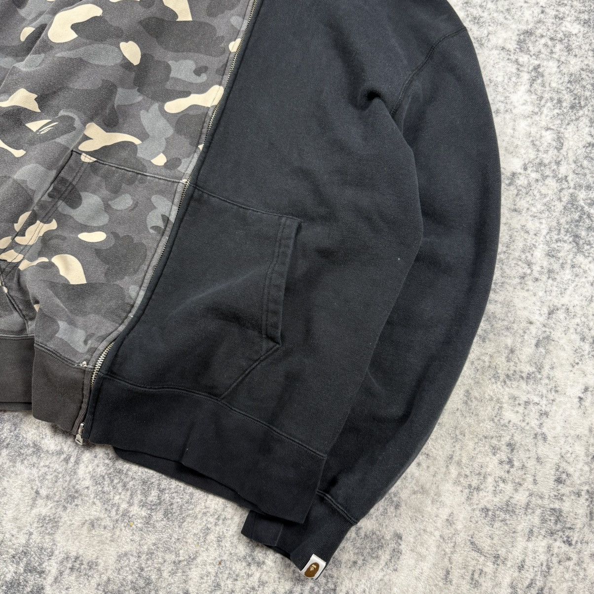 Bape BAPE Shark Full Zip Hoodie Glow in the Dark Camo Split Black Size US XL / EU 56 / 4 - 5 Thumbnail
