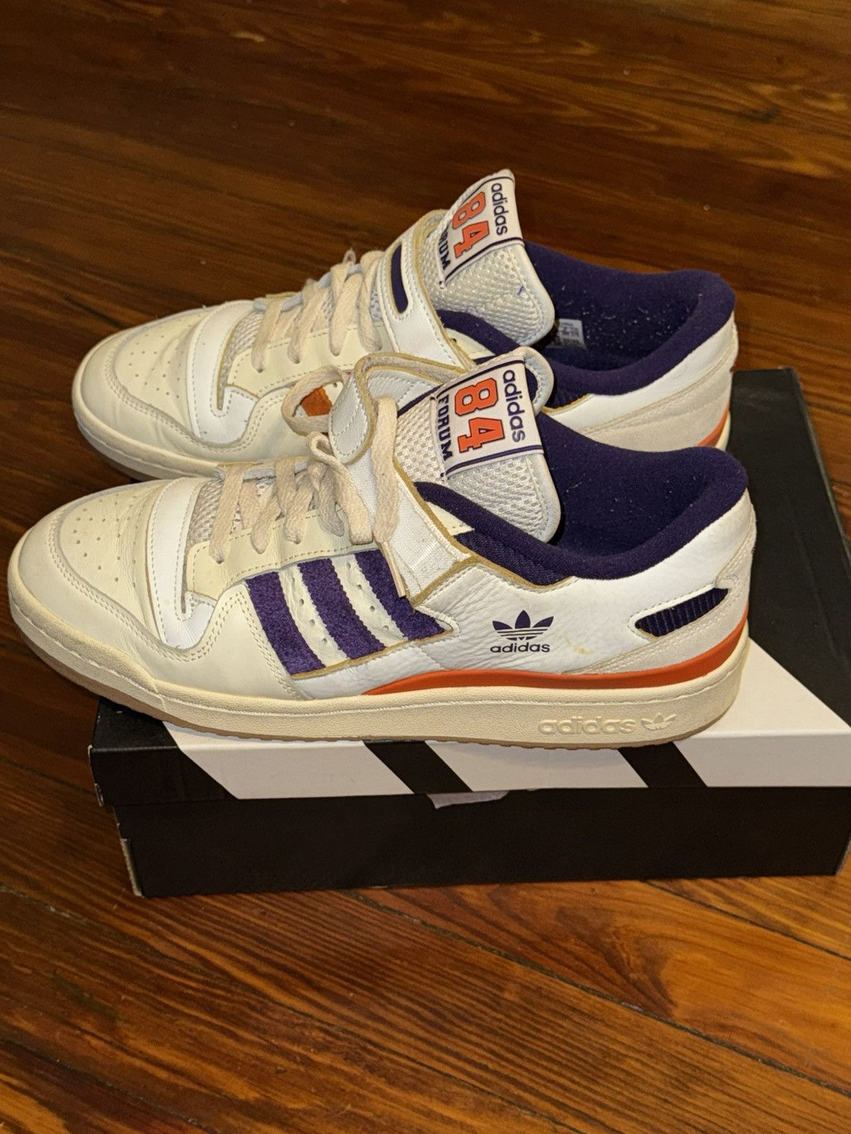 Adidas Adidas Forum Low 84 trainers Size US 10.5 / EU 43-44 - 3 Thumbnail