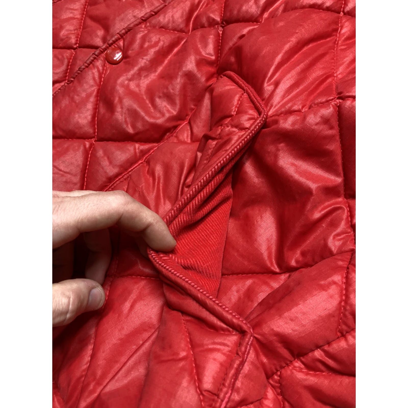 Vintage VINTAGE Quilted insulated puffer vest Down corduroy lined red button snap 80s XL Men Vest Size US XL / EU 56 / 4 - 4 Thumbnail