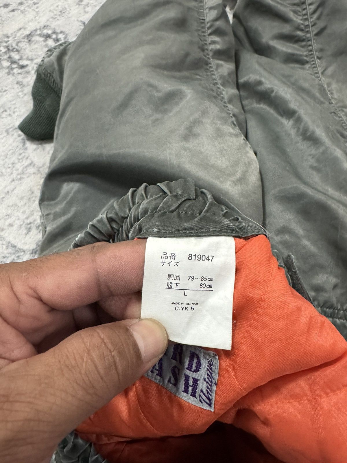 Japanese Brand VINTAGE HARD WASH QUILTED LINING FLIGHT BOMBER PANT Size US 32 / EU 48 - 11 Thumbnail