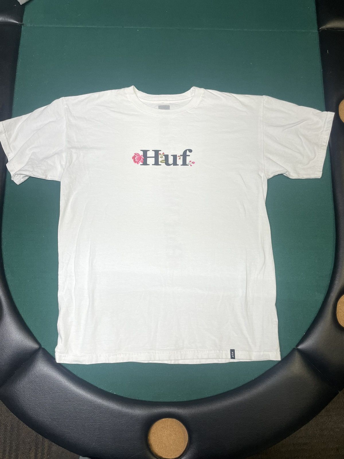 Huf HUF Floral Logo Tee White (Medium) Size US M / EU 48-50 / 2 - 2 Thumbnail