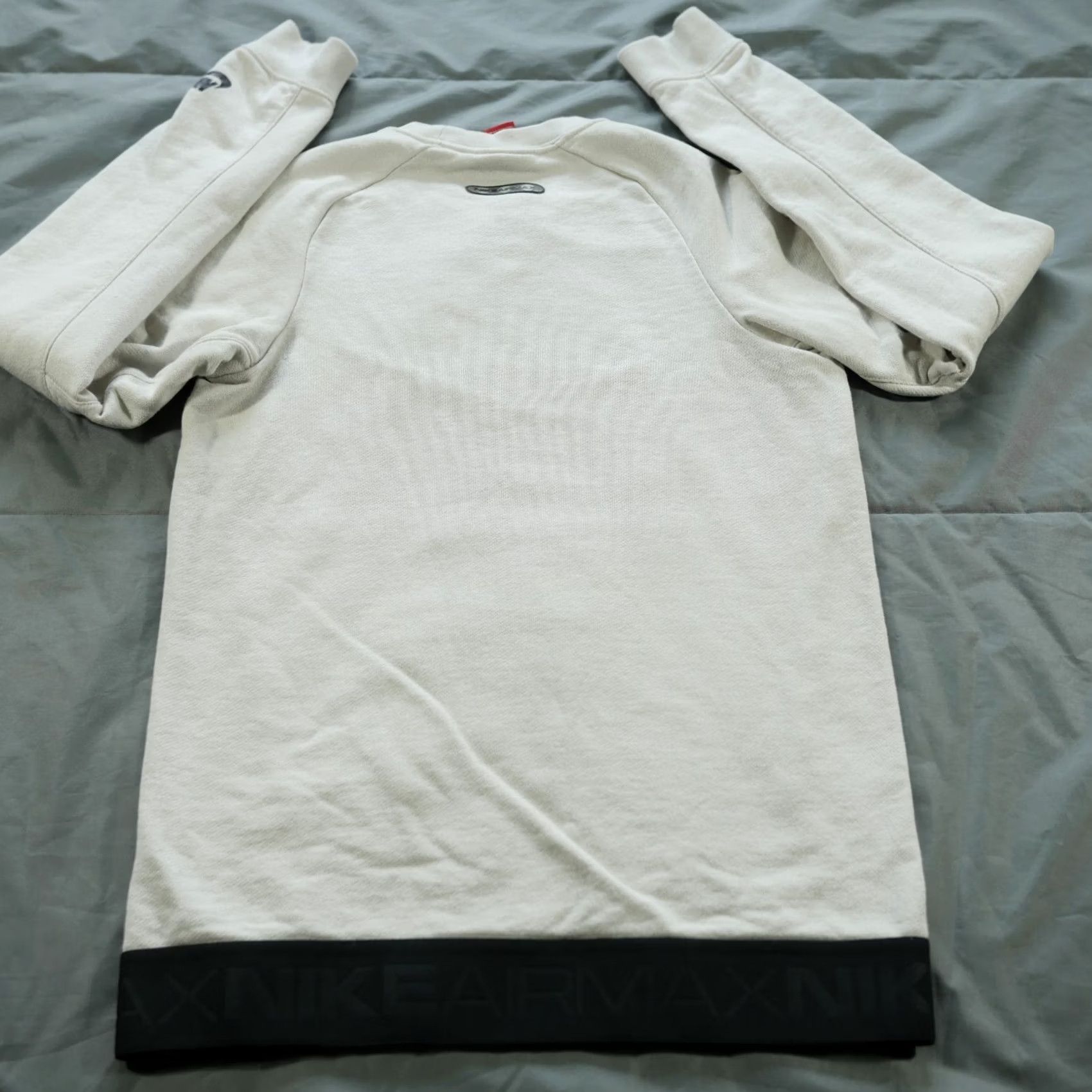 Nike VINTAGE Nike Sweatshirt Mens XS Beige Air Max Big Logo Spell Out Sweater Pullover Size US XS / EU 42 / 0 - 2 Thumbnail