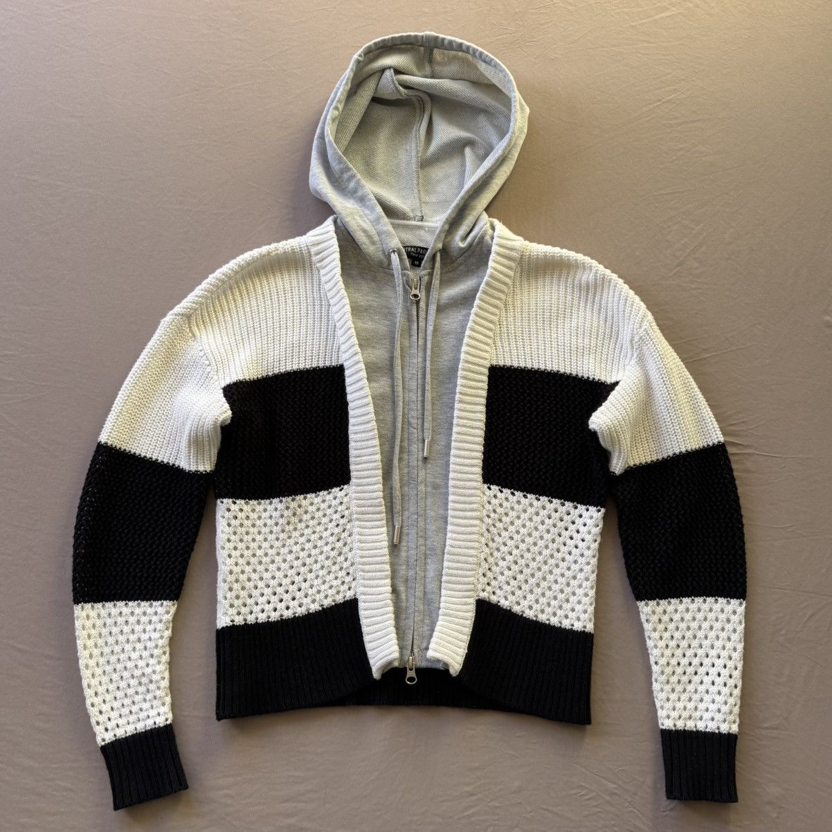 Central Park West Anthropologie CENTRAL PARK WEST Striped Dickey Knit Cardigan Size XS / US 0-2 / IT 36-38 - 1 Thumbnail