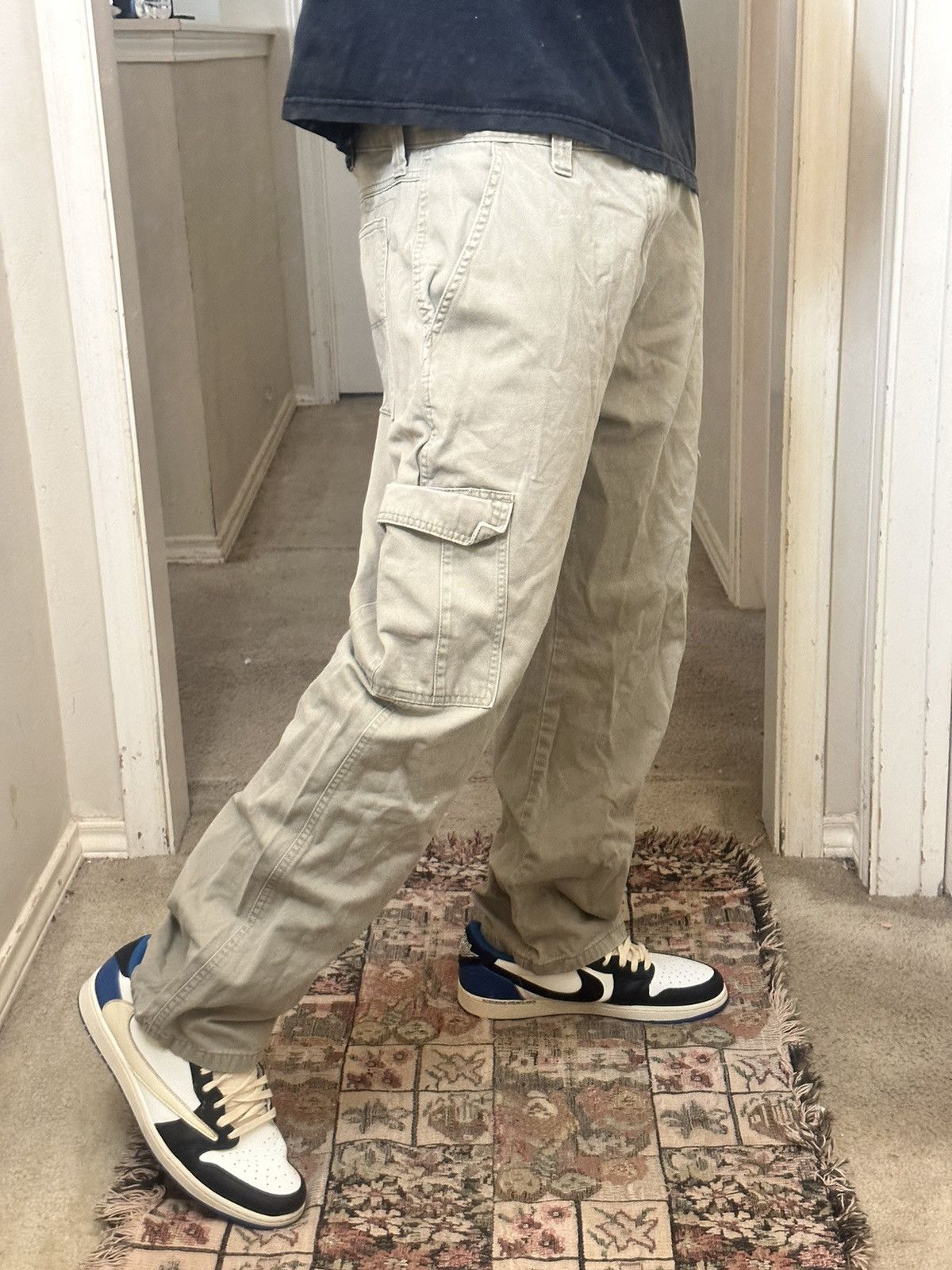 Japanese Brand × Vintage Vintage Y2K/2000s Baggy Multi Pocket Grunge Cargo Pants Size US 34 / EU 50 - 1 Thumbnail