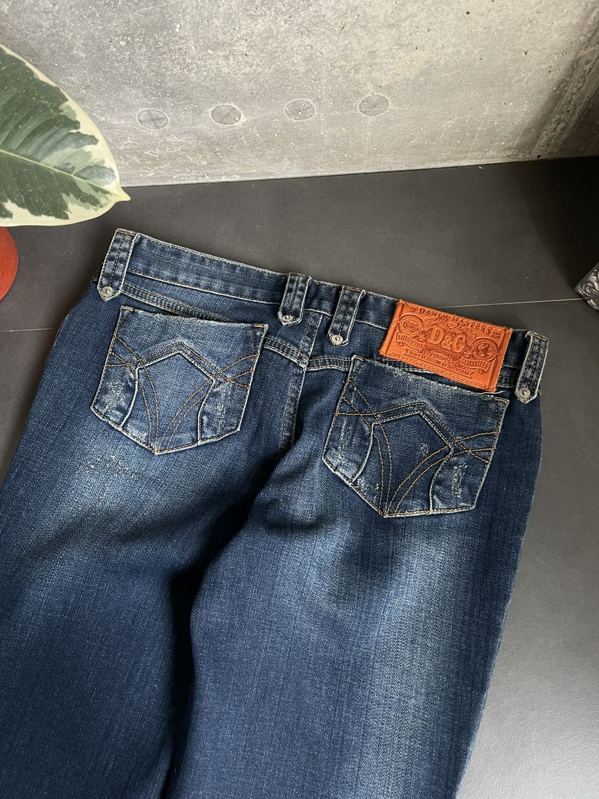 Dolce & Gabbana Vintage Dolce & Gabbana Bootcut Flared Distressed Pants Y2K Size 28" / US 6 / IT 42 - 7 Thumbnail