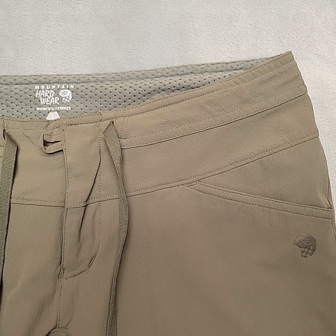Mountain Hardwear VINTAGE Mountain Hardwear Pants Womens 8 Green Capri Lightweight Stretch Nylon Blend Size 30" / US 8 / IT 44 - 2 Thumbnail