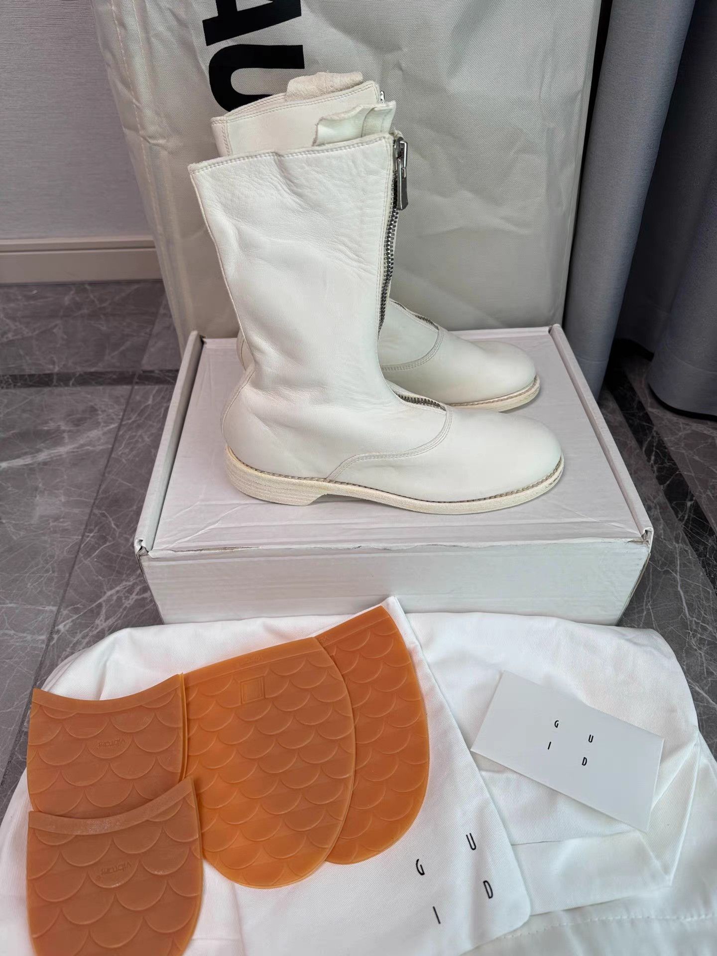 Guidi Guidi 310 Pure White Front-Zip Ankle Boots K6 Size US 6 / IT 36 - 1 Thumbnail