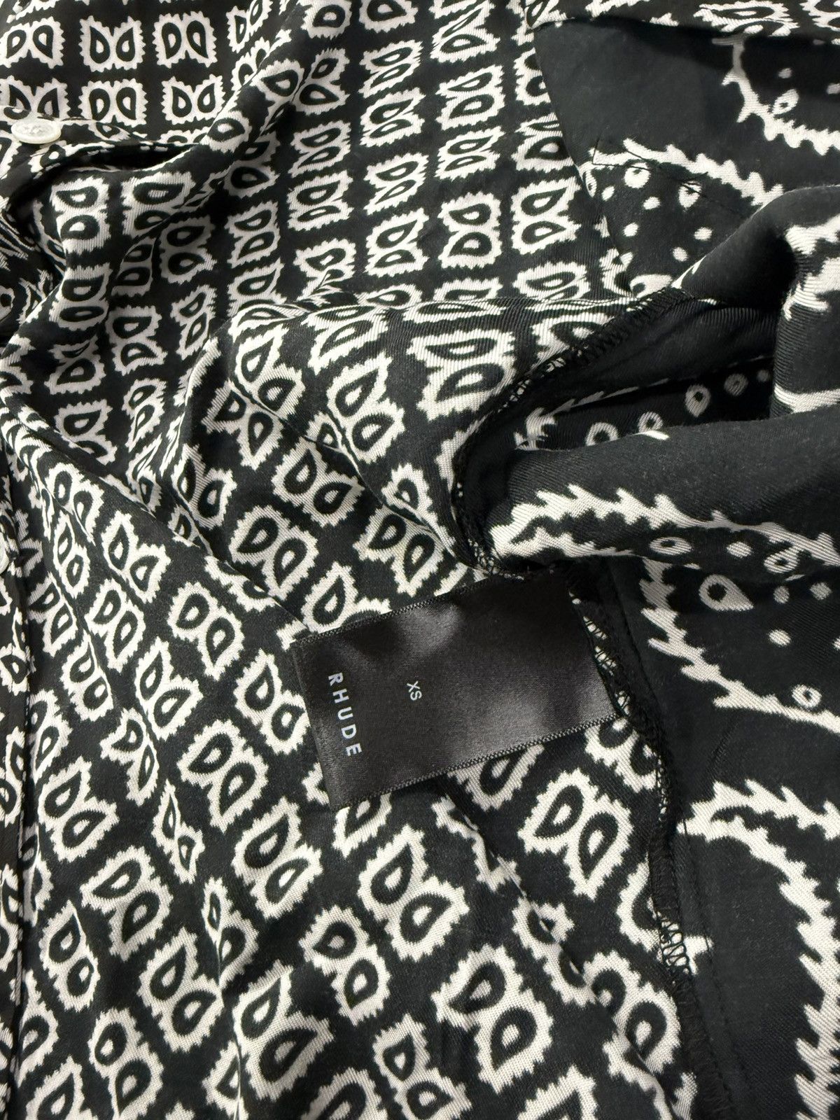 Rhude RHŪDE Bandana Print Button-Up – Black/White Size US XS / EU 42 / 0 - 3 Thumbnail