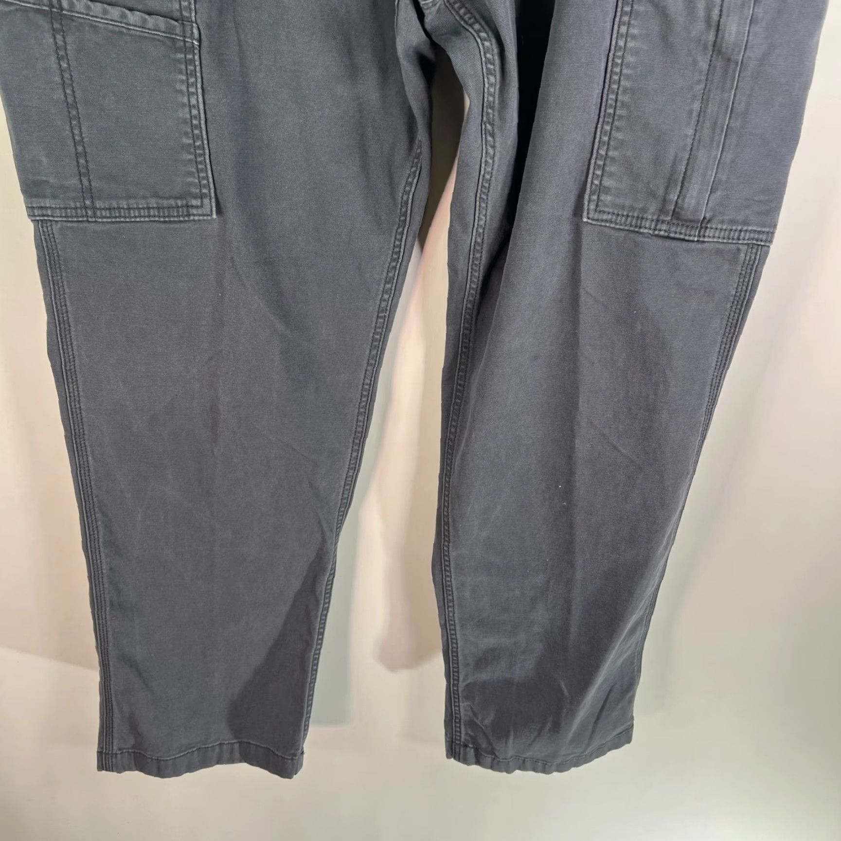 Carhartt Carhartt Relaxed Fit Cargo Work Pants Mens 38x32 Gray Jeans Cargo 5-Pocket Logo USA 90s Vintage No Size US 38 / EU 54 - 3 Thumbnail