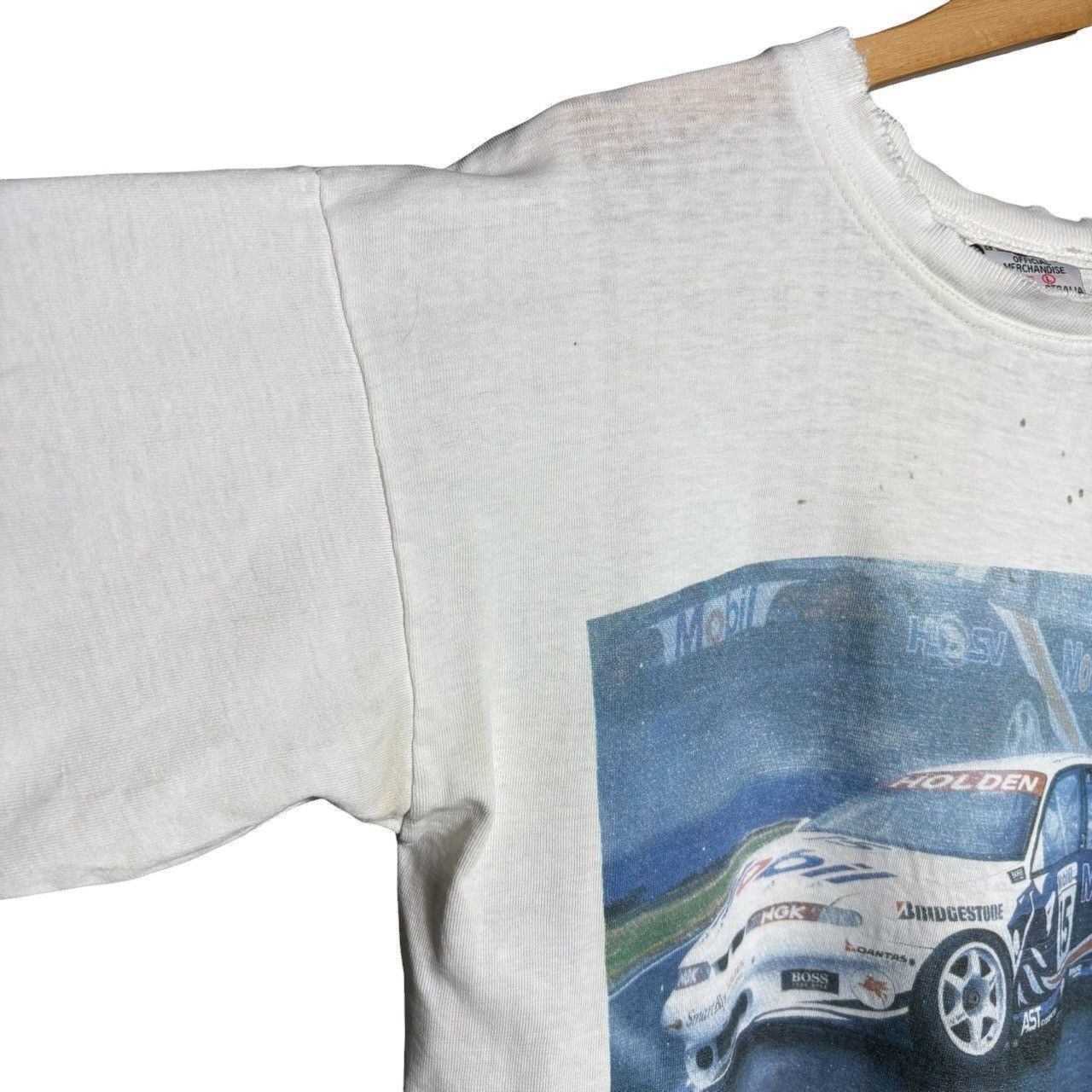 Vintage Vintage 90s Mobile Racing Car Holden Graphic Distressed Tee Size US L / EU 52-54 / 3 - 7 Thumbnail
