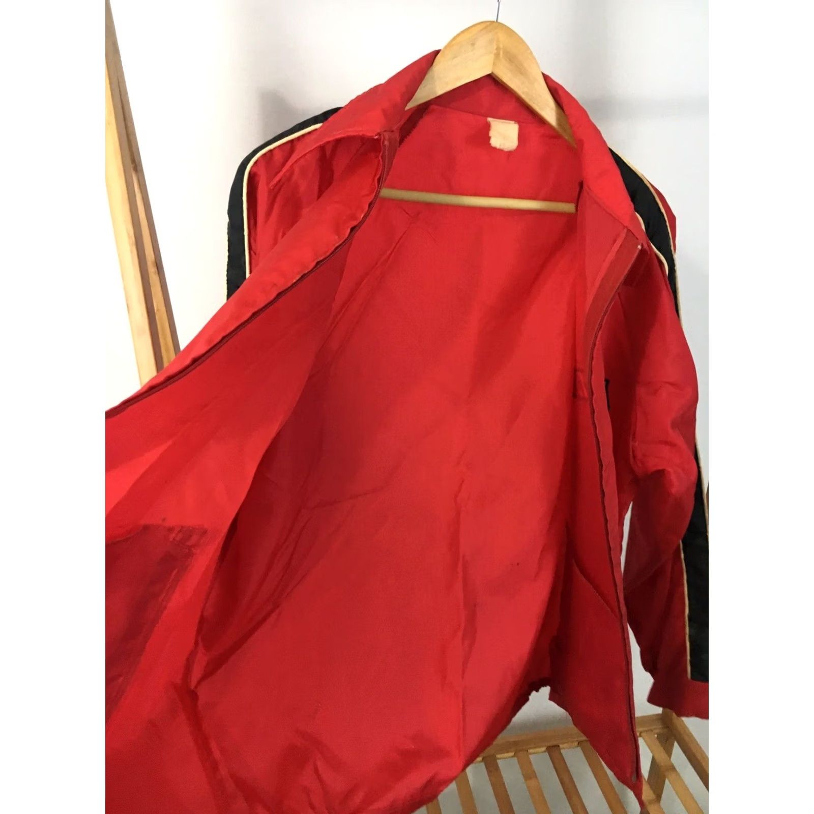 Vintage VINTAGE RARE 70s Motorcraft Ford Striped Tape Drag Racing Windbreaker Jacket Size L Red Men Jacket Size US L / EU 52-54 / 3 - 4 Thumbnail