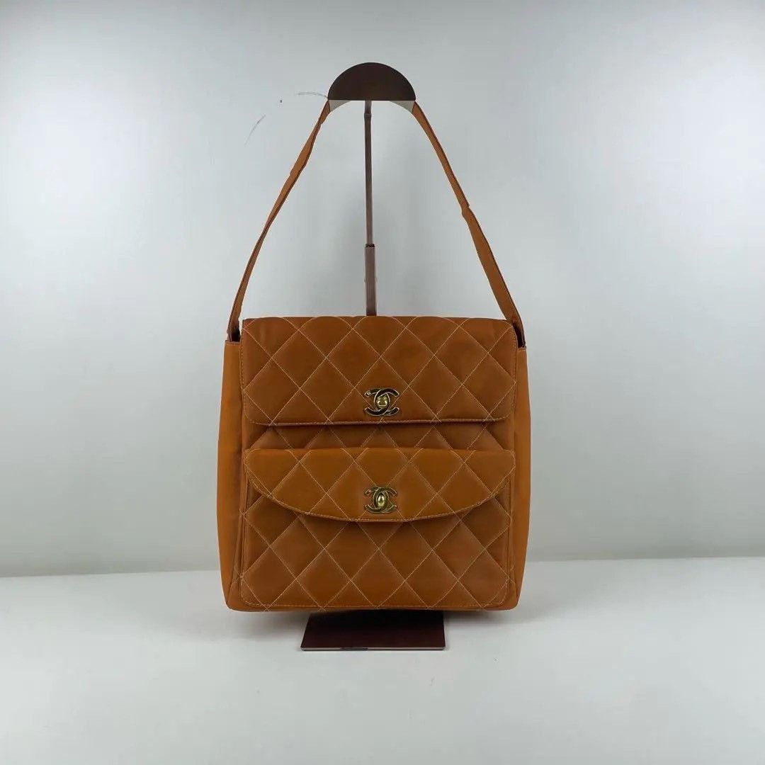Chanel Pre-loved Bag Very good condition Size ONE SIZE - 1 Thumbnail