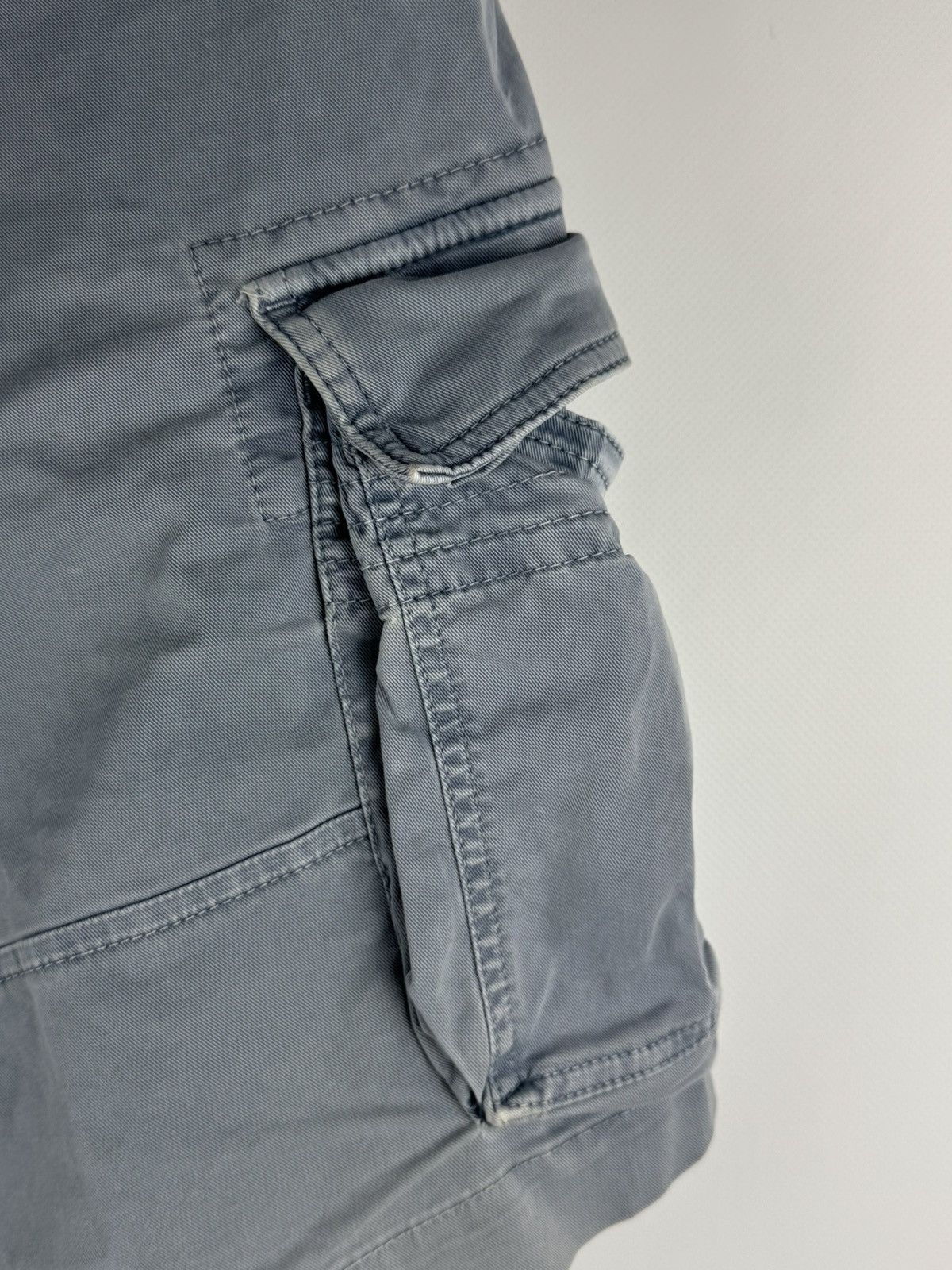 Brunello Cucinelli Brunello Cucinelli Cargo Multipocket Shorts Light Blue 🇮🇹 Size US 34 / EU 50 - 3 Thumbnail