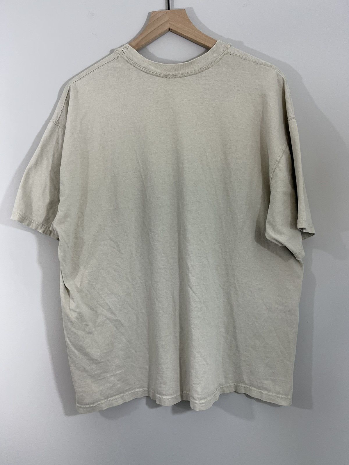 Champion Thrashed Blank Distressed Tee Size US L / EU 52-54 / 3 - 10 Thumbnail