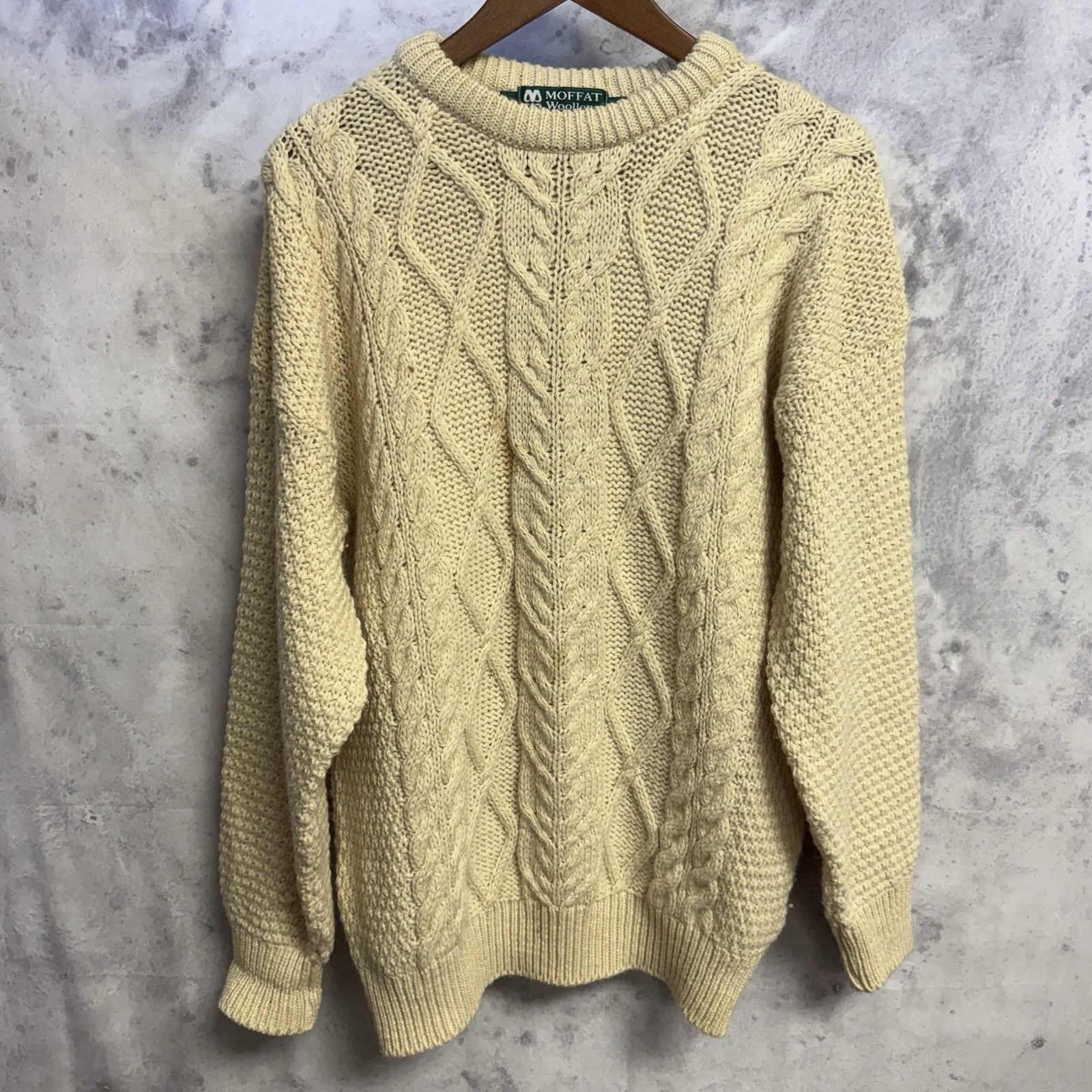 Vintage Moffat Woolens Irish Fisherman Cable Knit Sweater L Cream Size US L / EU 52-54 / 3 - 1 Thumbnail