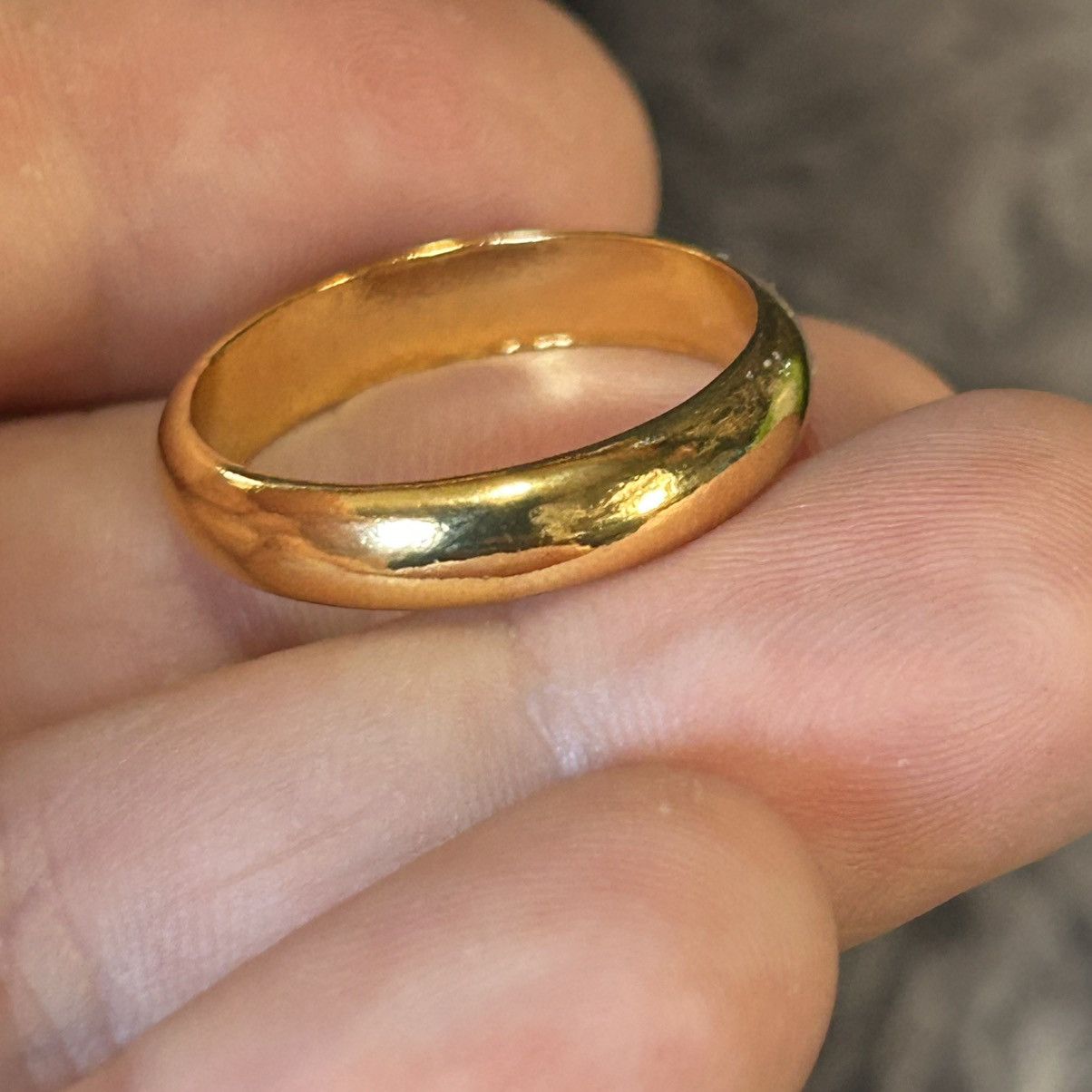 Jewelry Shiny 18kt gold plated 4mm stainless steel comfort ring 10 Size ONE SIZE - 5 Thumbnail