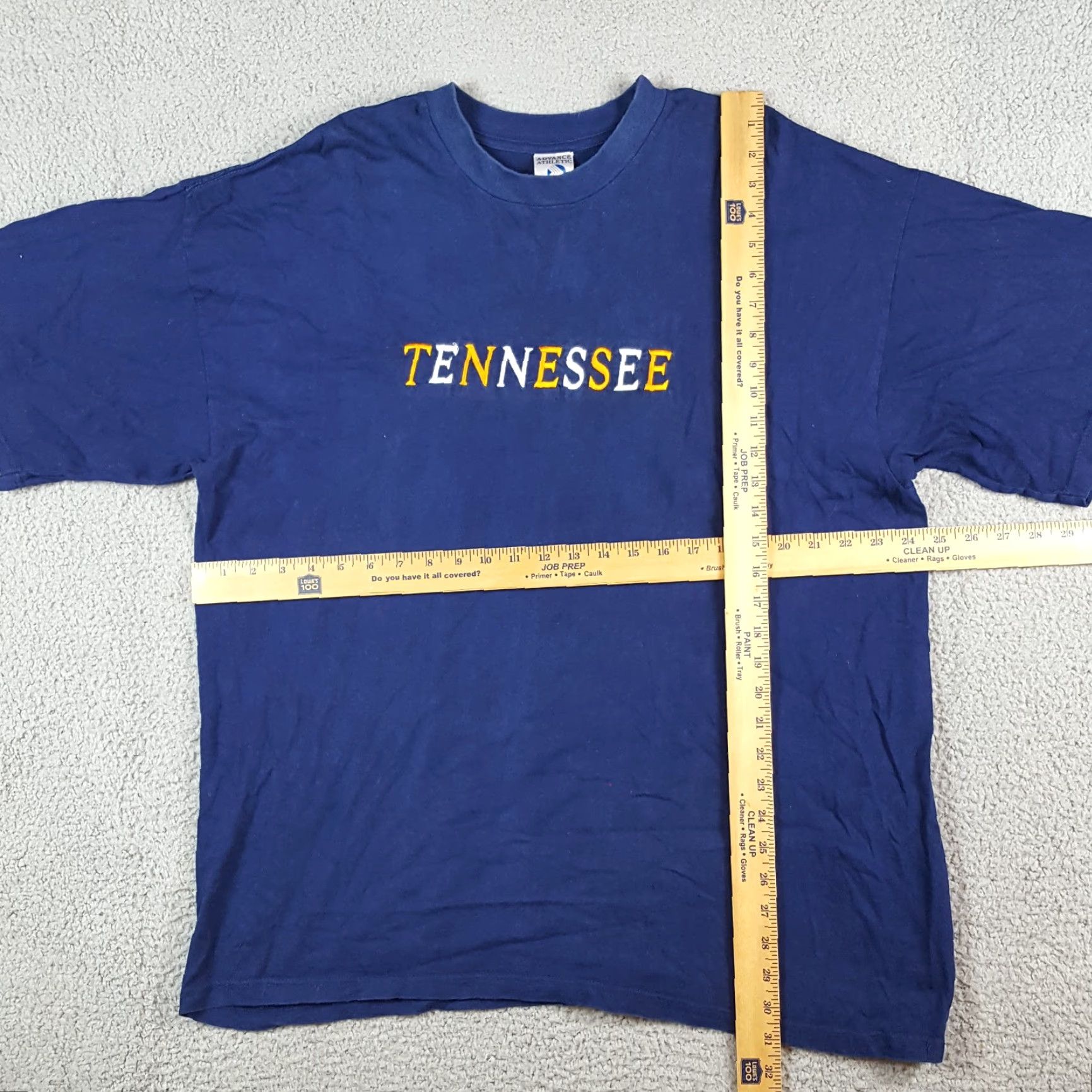 Vintage VINTAGE Tennessee Vols Football Embroidered Mens 2XL T Shirt College Sports Blue Cotton Advance Athletic Shirt Mens Size US XXL / EU 58 / 5 - 6 Thumbnail