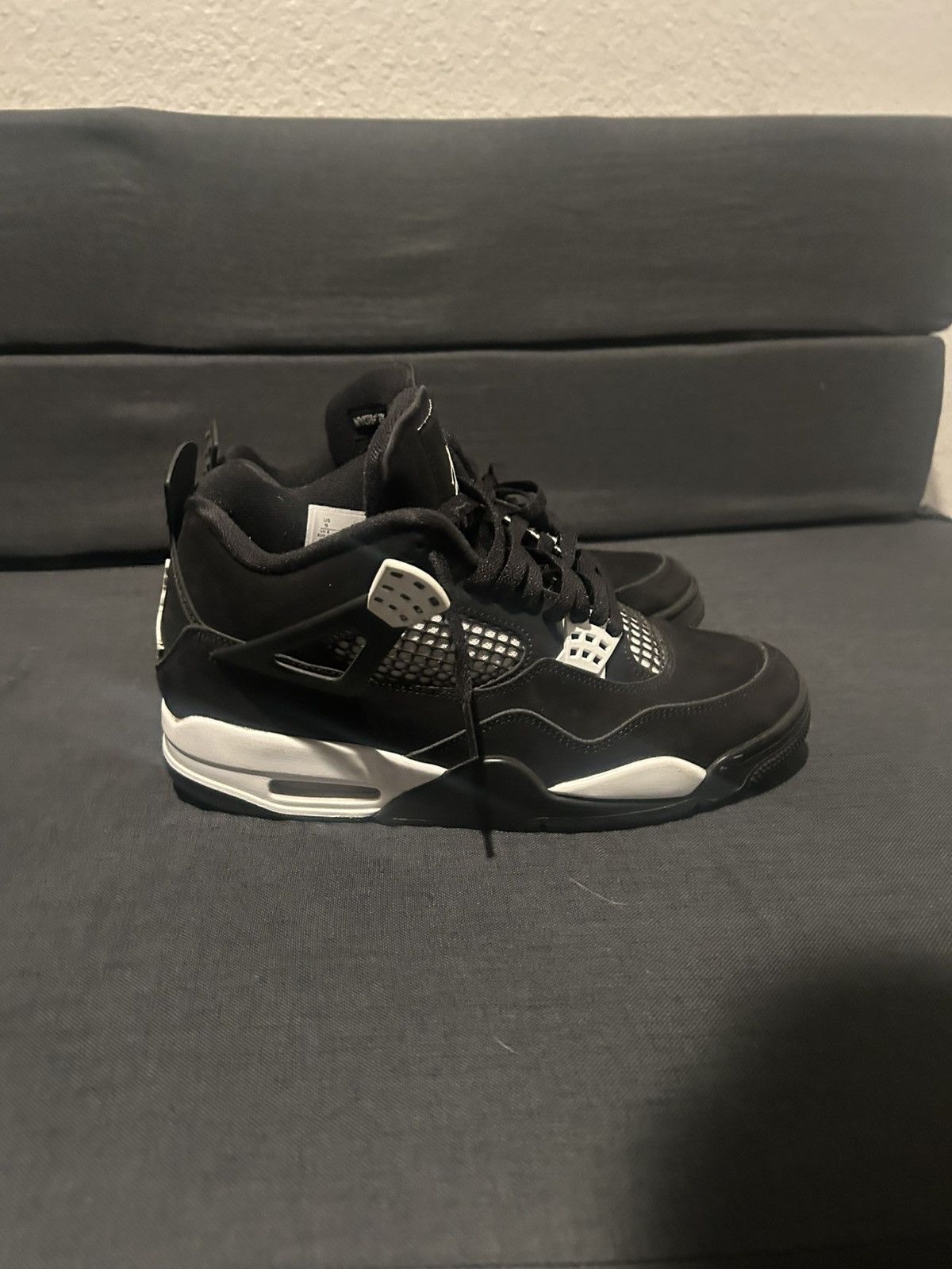 Jordan Brand Jordan 4 white thunders Size US 9 / EU 42 - 4 Thumbnail