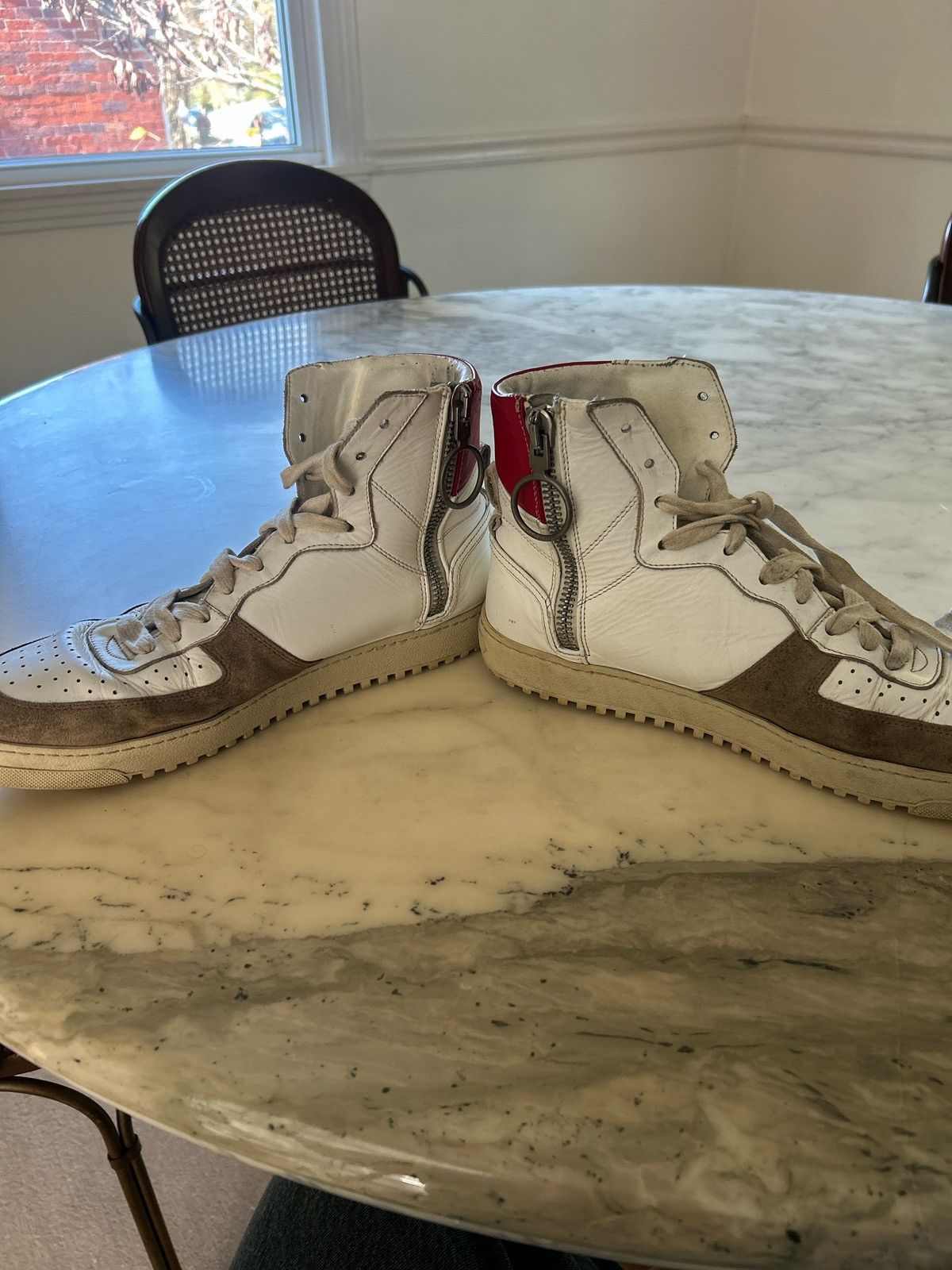 Off-White Off White High Top 70’s Leather, Suede Red Arrow Size US 11 / EU 44 - 2 Thumbnail