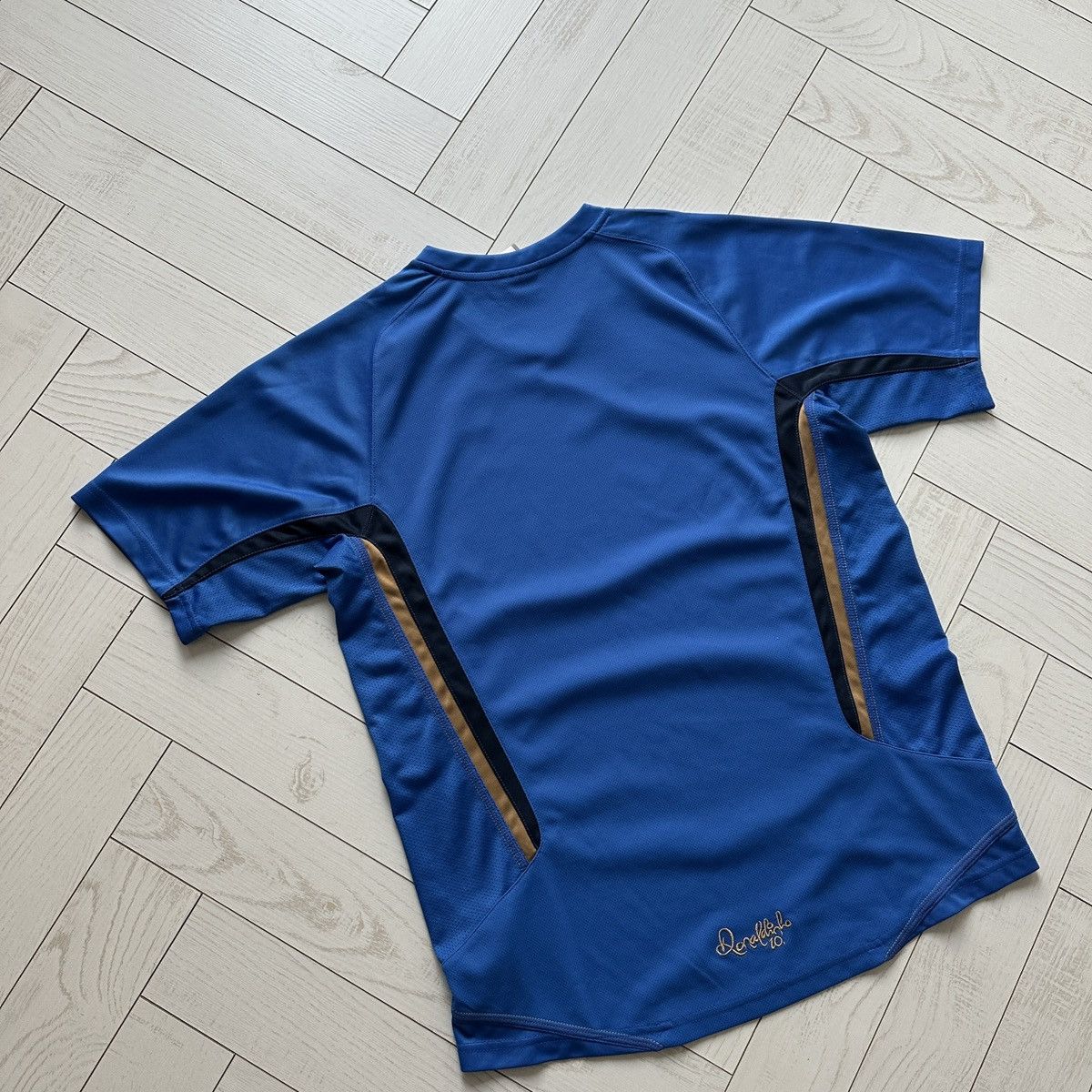 Nike Vintage 00s Nike x Ronaldinho 10 football training jersey Size US S / EU 44-46 / 1 - 9 Thumbnail