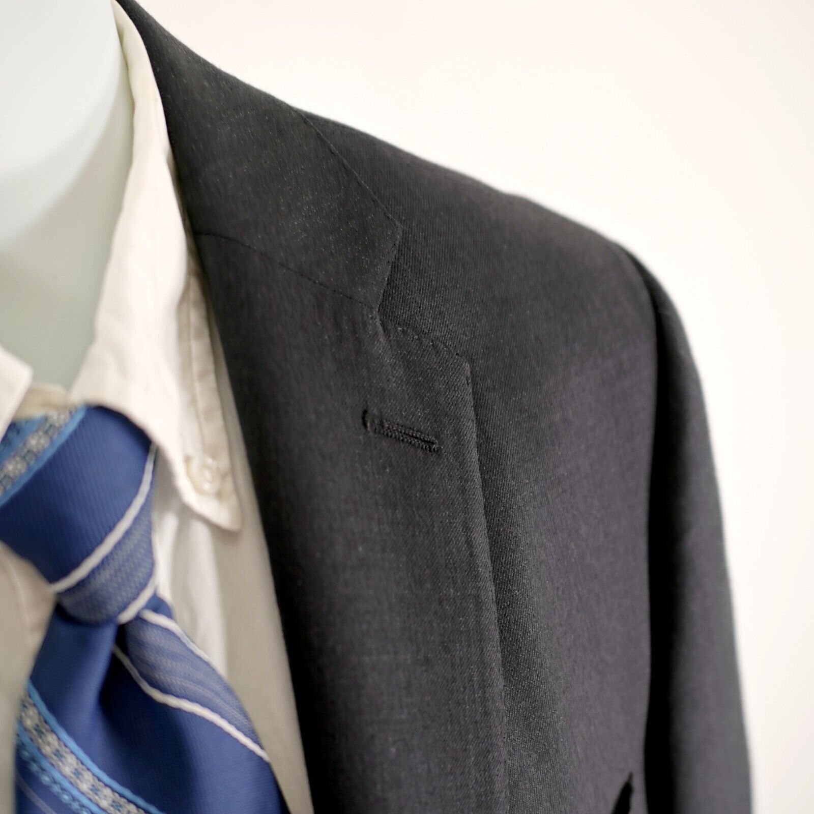 Calvin Klein Calvin Klein Wool Gray 2 Button Blazer 40S Tagged 42R Size 40S - 2 Thumbnail