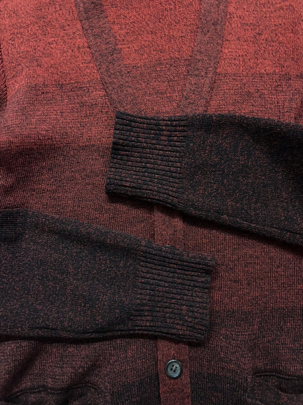 Undercover AW09 Red Gradient Knit Cardigan Size US S / EU 44-46 / 1 - 3 Thumbnail