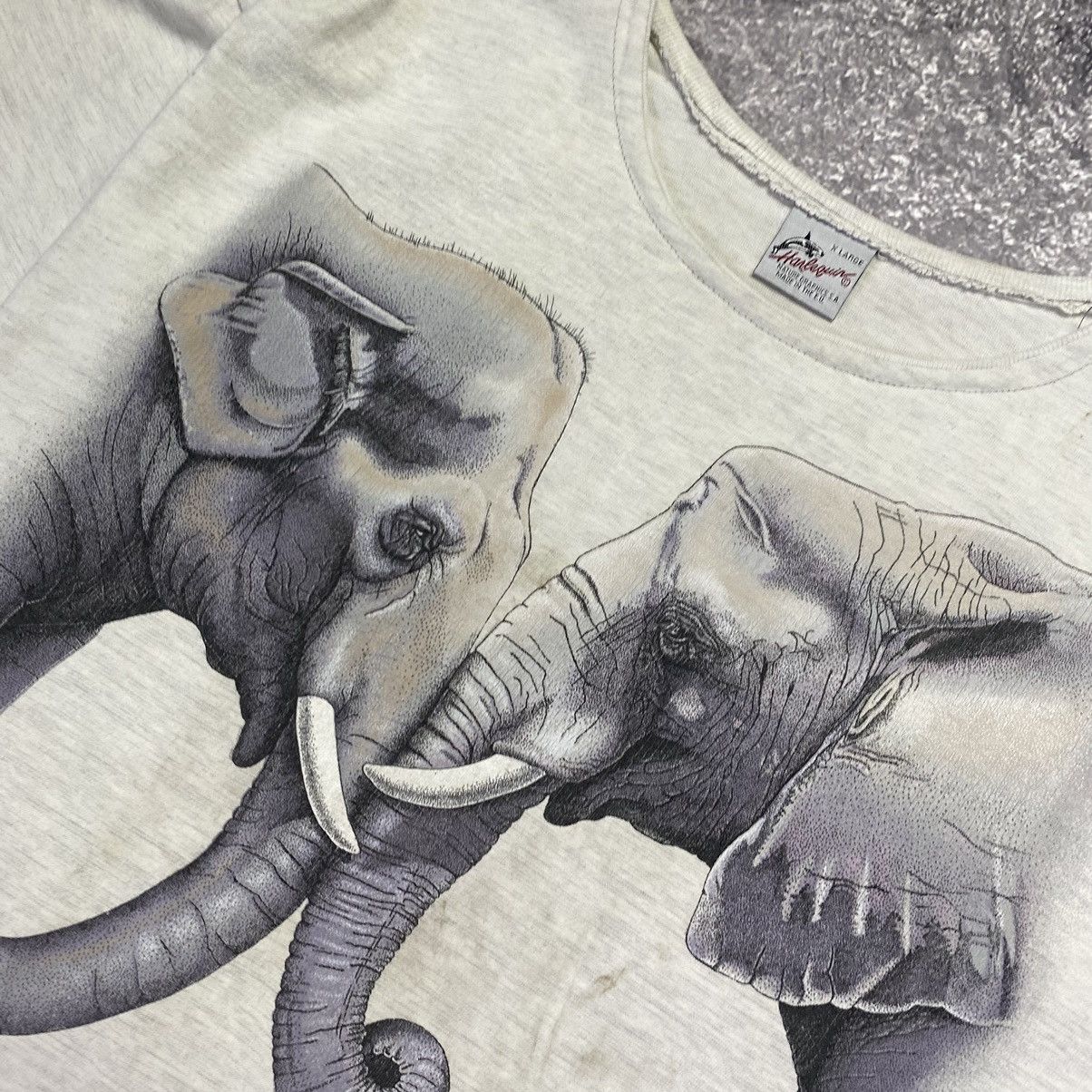 Vintage Vintage Harleguin 1992 Big Elephant logo Nature tee Size US XL / EU 56 / 4 - 6 Thumbnail