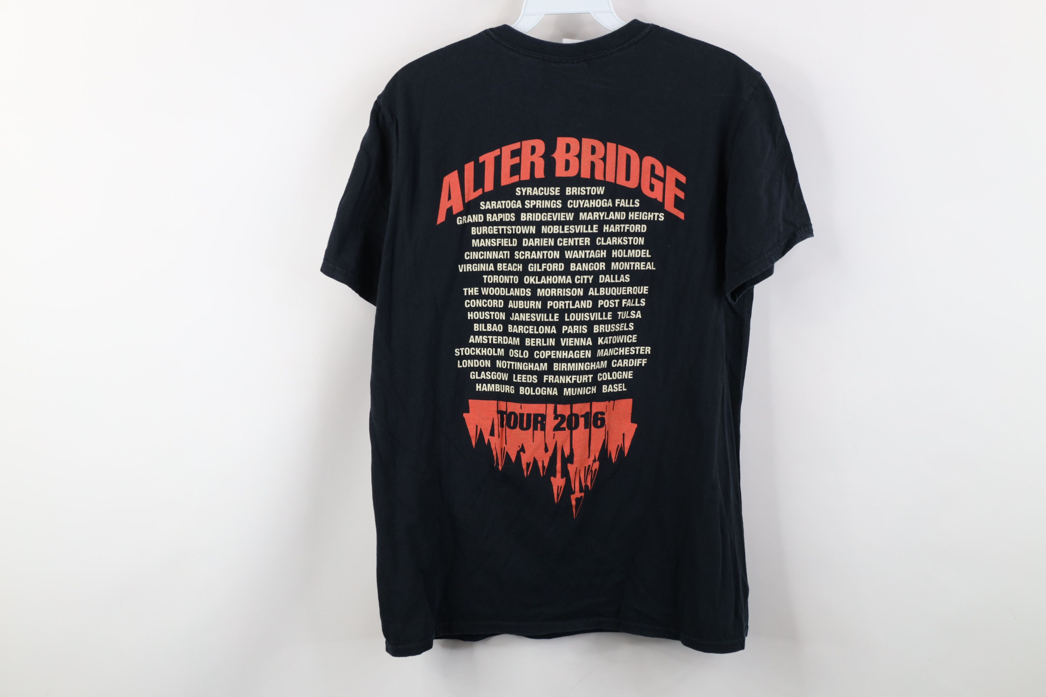 Vintage Y2K 2016 Tour Alter Bridge Band Short Sleeve T-Shirt Black Size US M / EU 48-50 / 2 - 12 Thumbnail