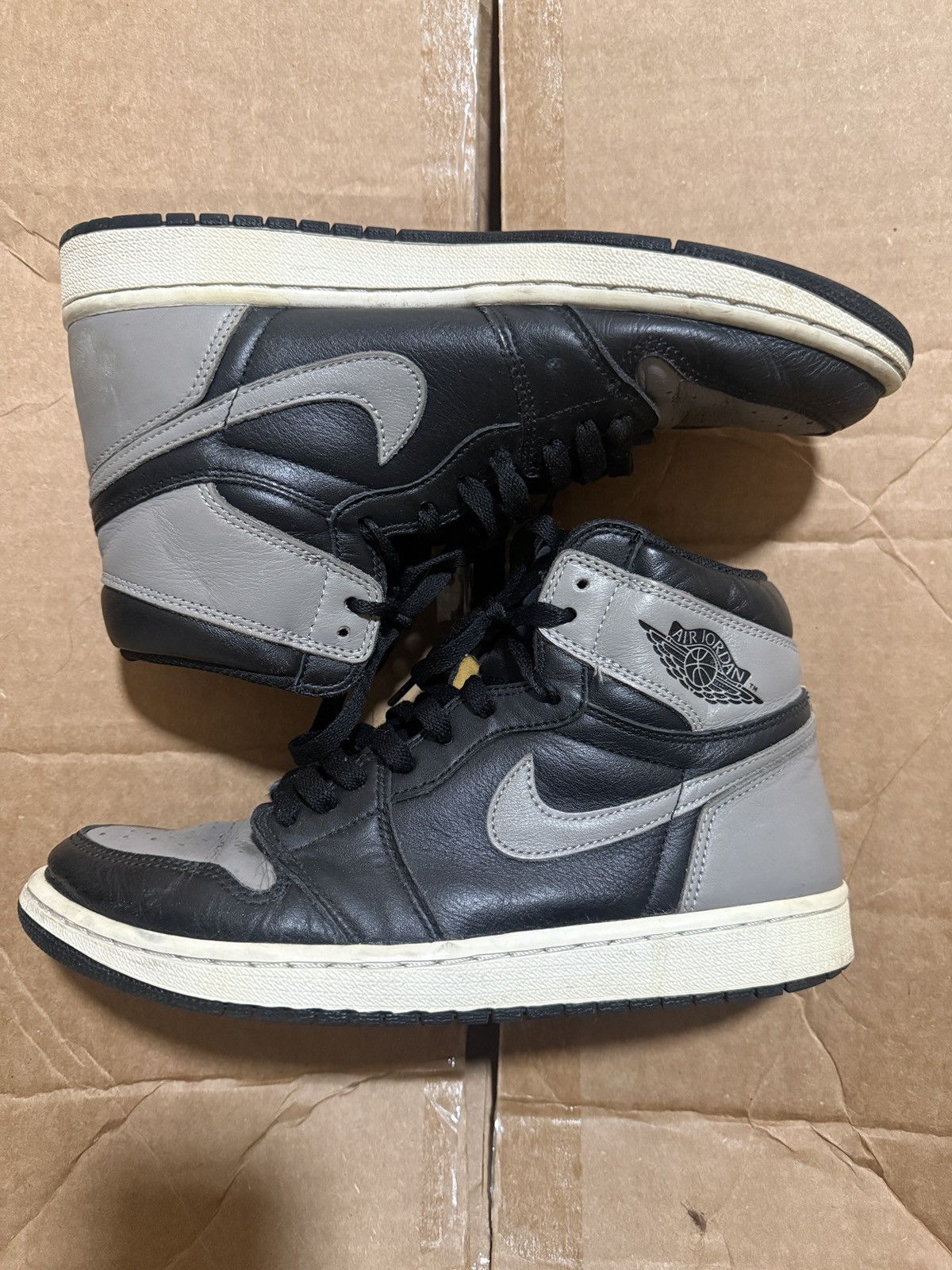 Jordan Brand Jordan 1 Retro High “Shadow” 2018 Size US 9 / EU 42 - 2 Thumbnail