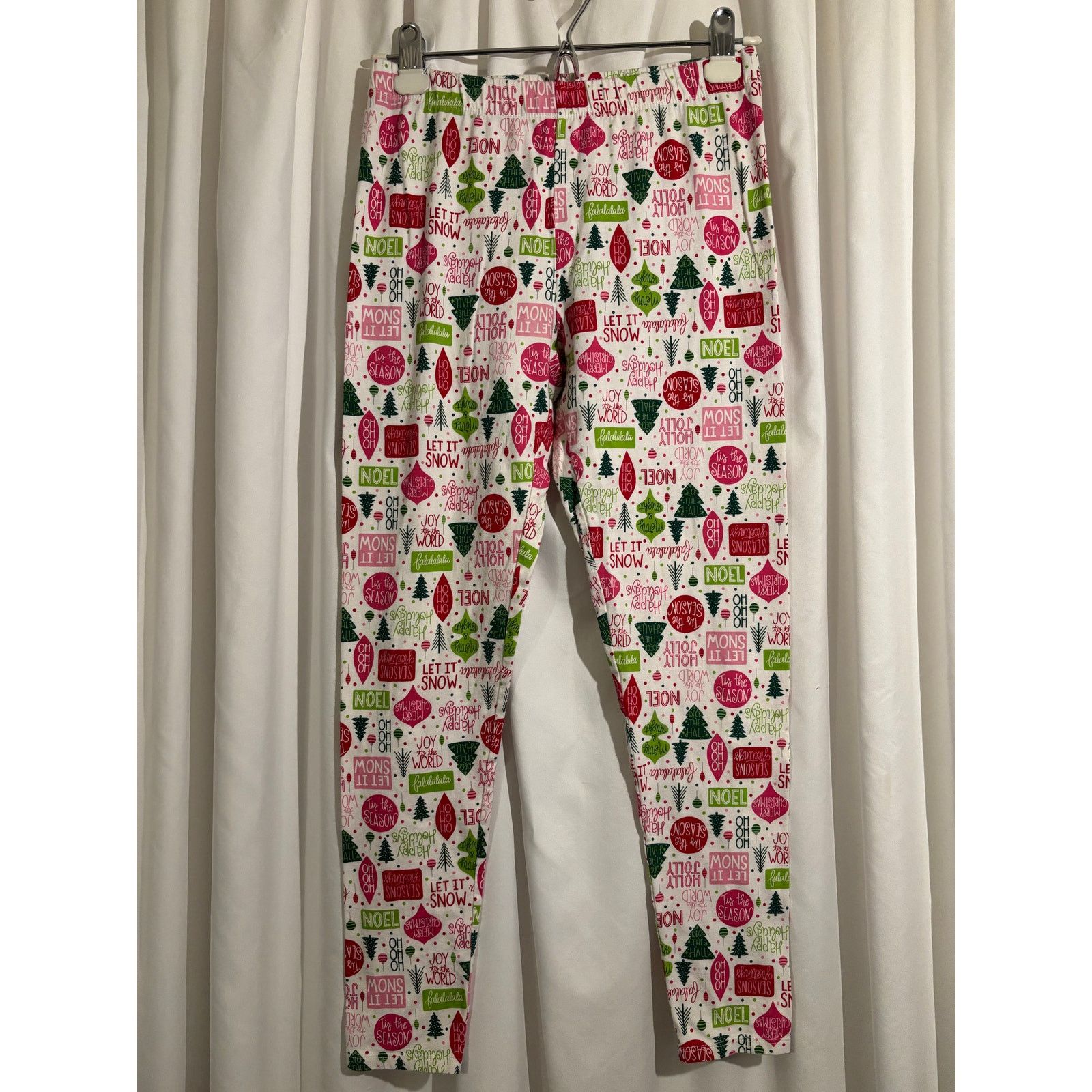 The Unbranded Brand No Boundaries Let it Snow Jammies Size Small Size 26" / US 2 / IT 38 - 2 Thumbnail