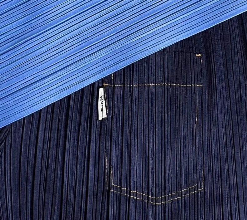Issey Miyake issey miyake size:3 Denim blue pleated pants Size 42" / US 20 - 9 Thumbnail