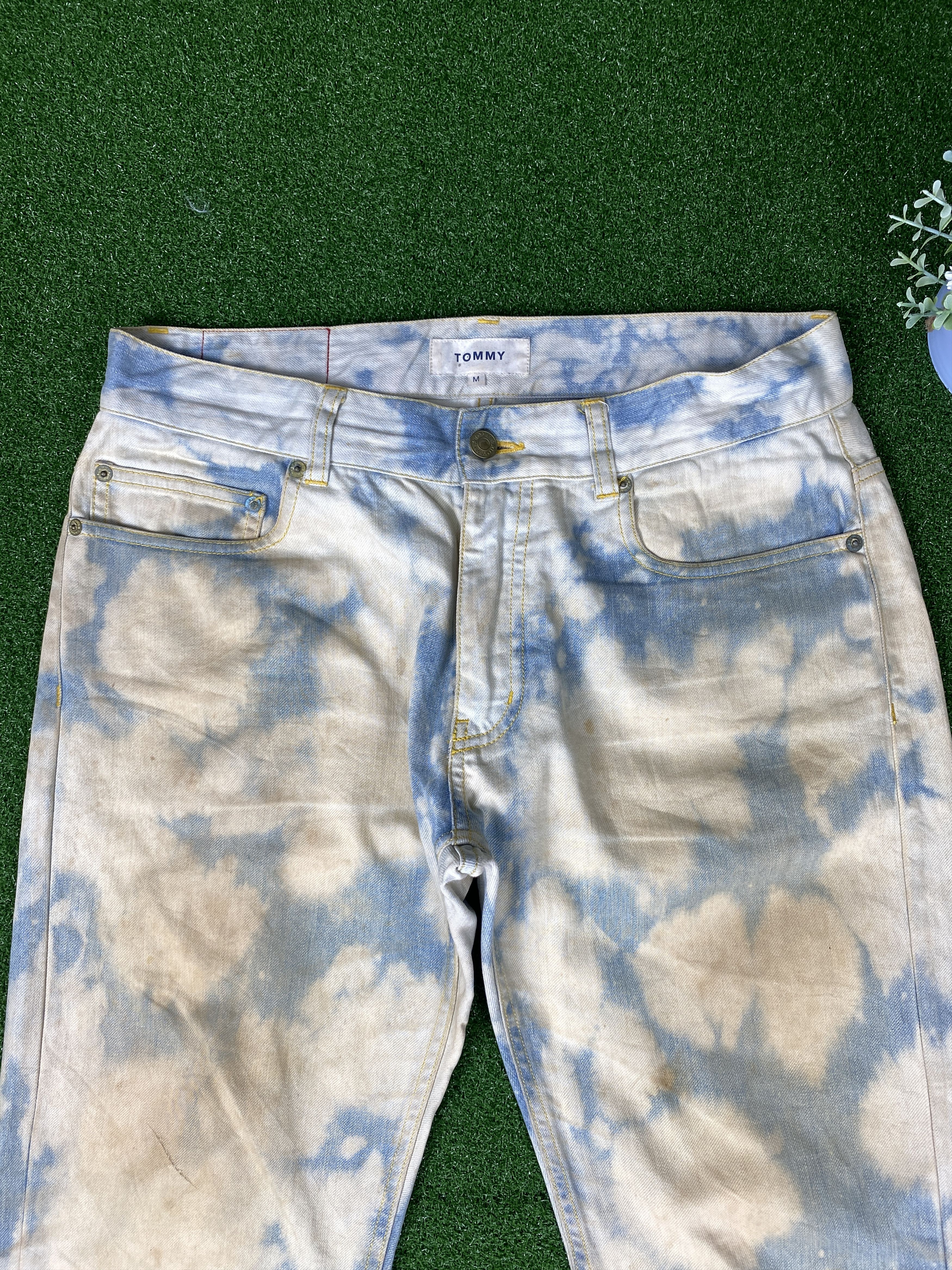 Tommy Jeans Vintage Tommy Acid Wash Blue Jeans CP0051 Size US 34 / EU 50 - 2 Thumbnail