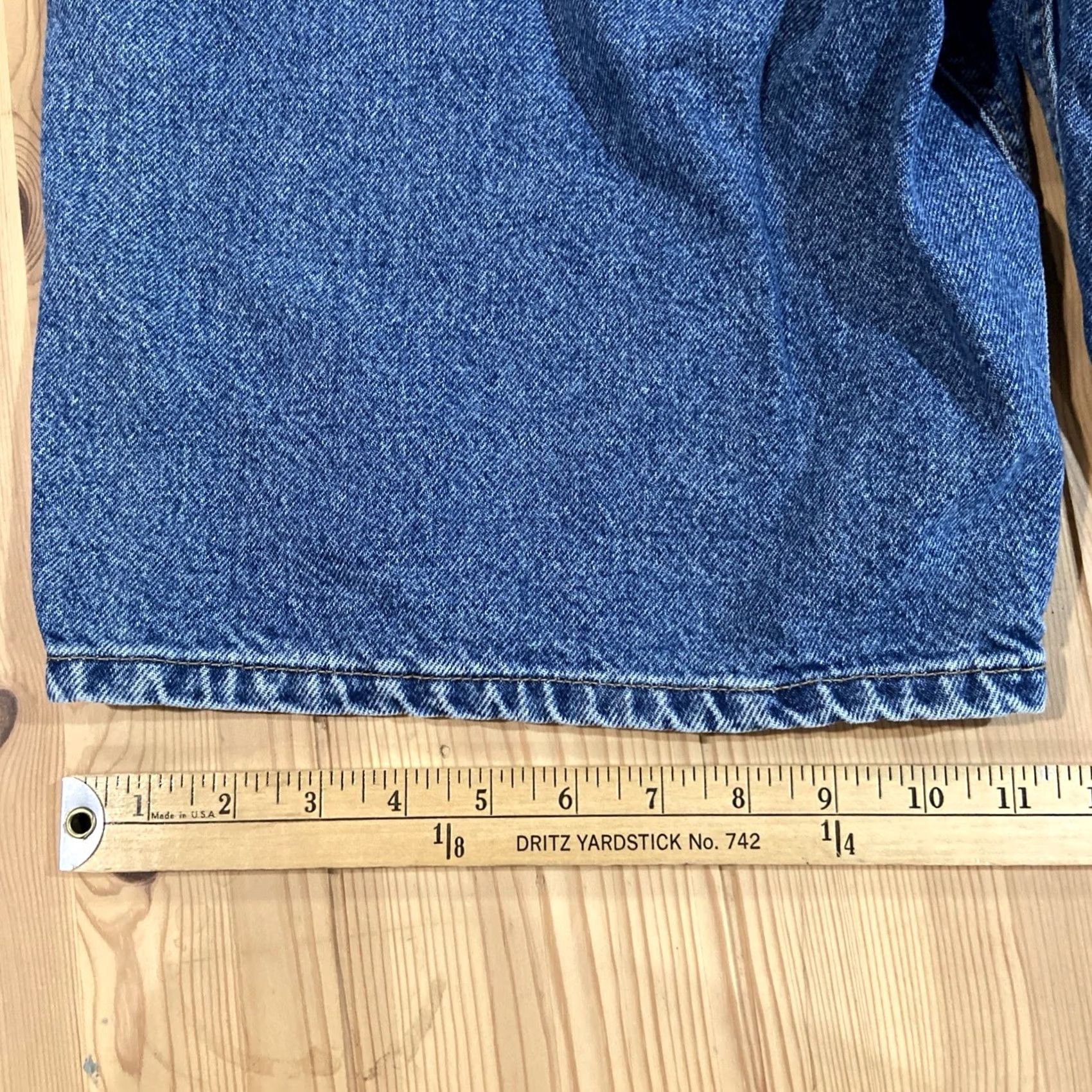 Levi's Levi's Bermuda Shorts Mens 38 White Tab Denim Relaxed Fit Zip Fly 90s USA 12in Inseam Regular Men Size US 38 / EU 54 - 6 Thumbnail